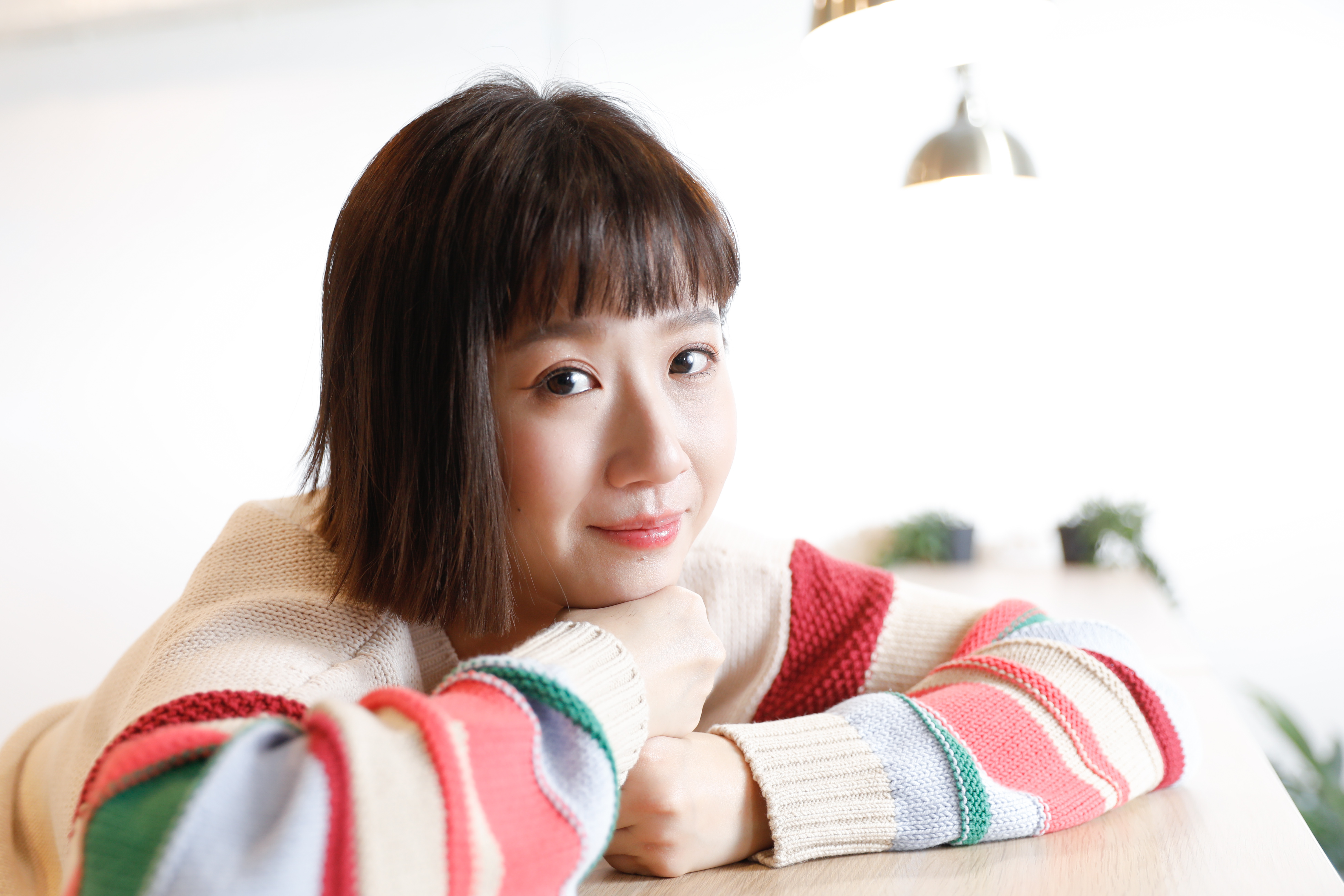 為了演出髮型師，方志友亦接受剪髮魔鬼訓練，除了拿兒女來「練手」，也幫楊銘威的奶奶剪髮，她直呼壓力好大。