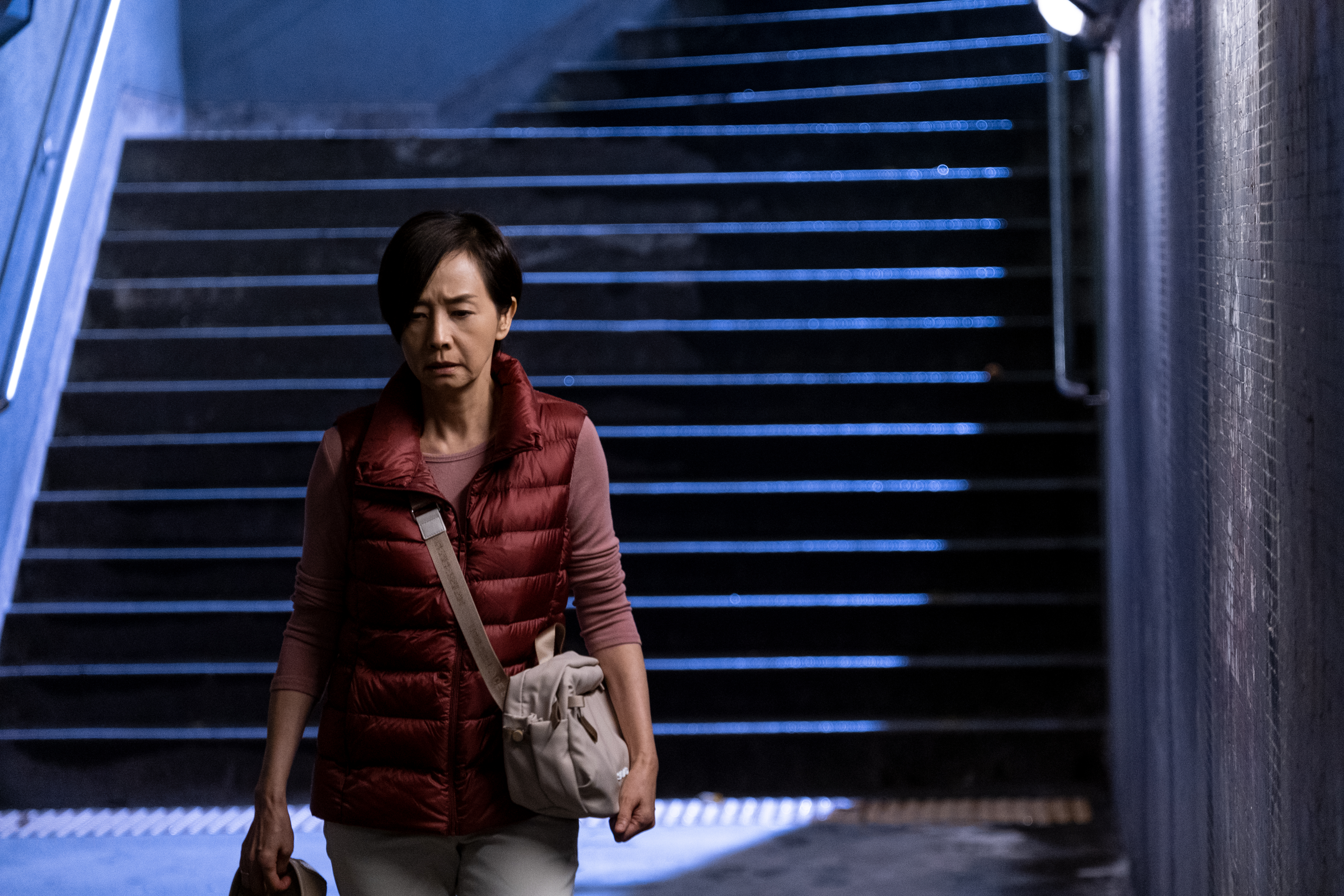 丈夫要離婚、兒子離家不回，幫傭的家庭又要移民，毛舜筠的角色在片中面臨「三失」，不少人也認為編導對她實在太殘忍。（甲上提供）