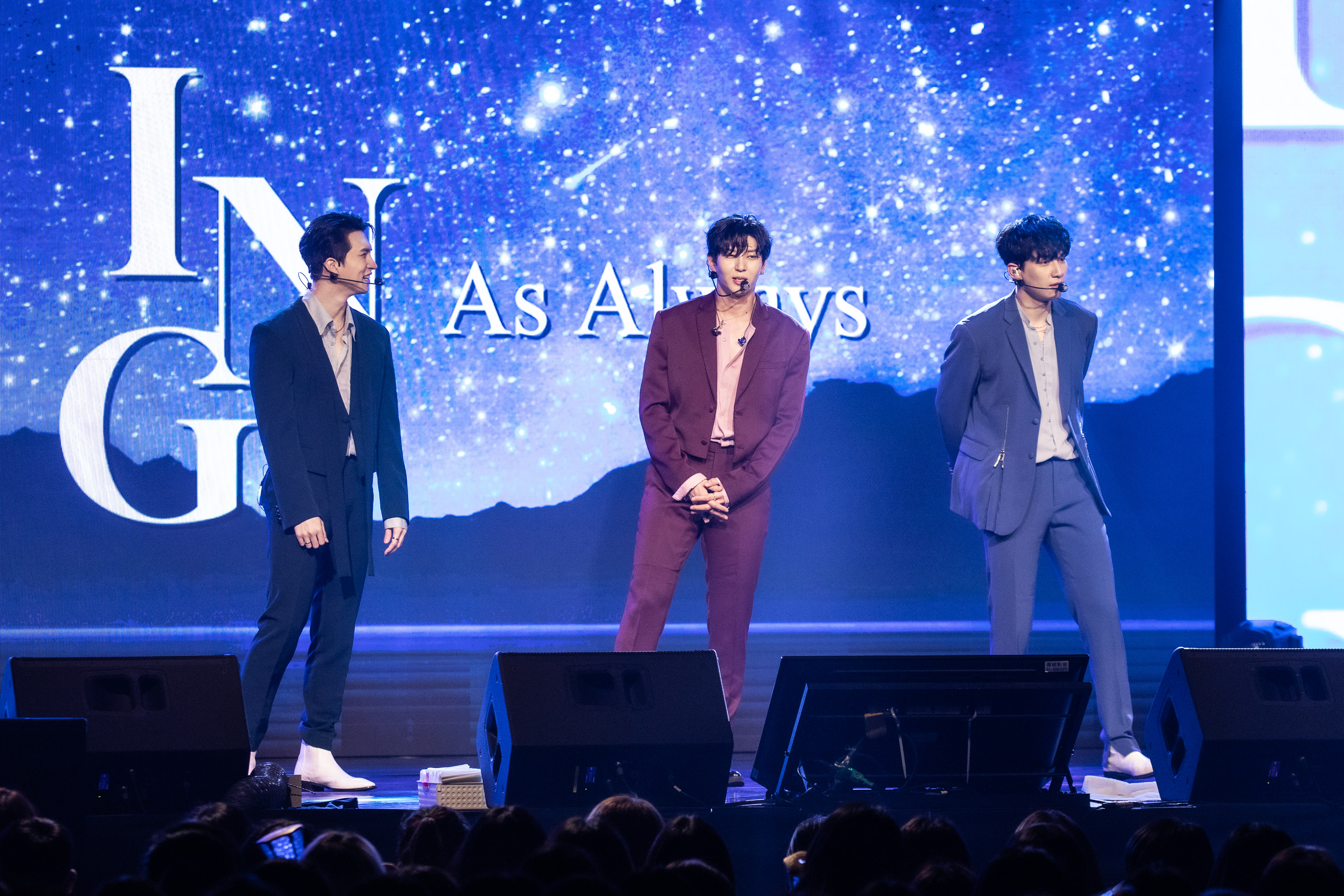 VIXX三名成員KEN（左起）、LEO與HYUK看到粉絲非常開心。（ON INN ASIA提供）