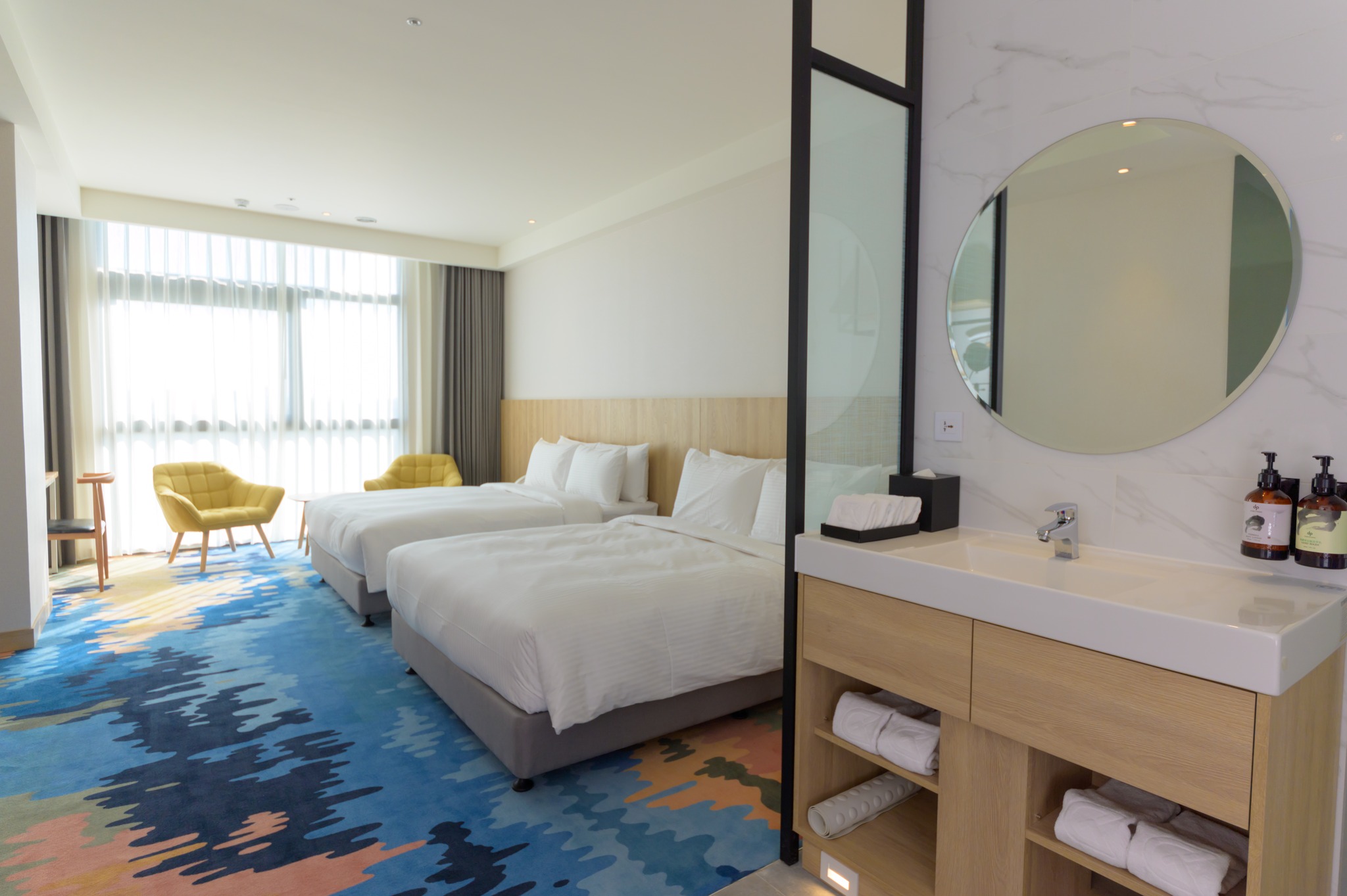 台中震大金鬱金香酒店開幕推出「0元住房」活動額滿，業者加碼推出優惠。（翻攝自台中震大金鬱金香酒店臉書）