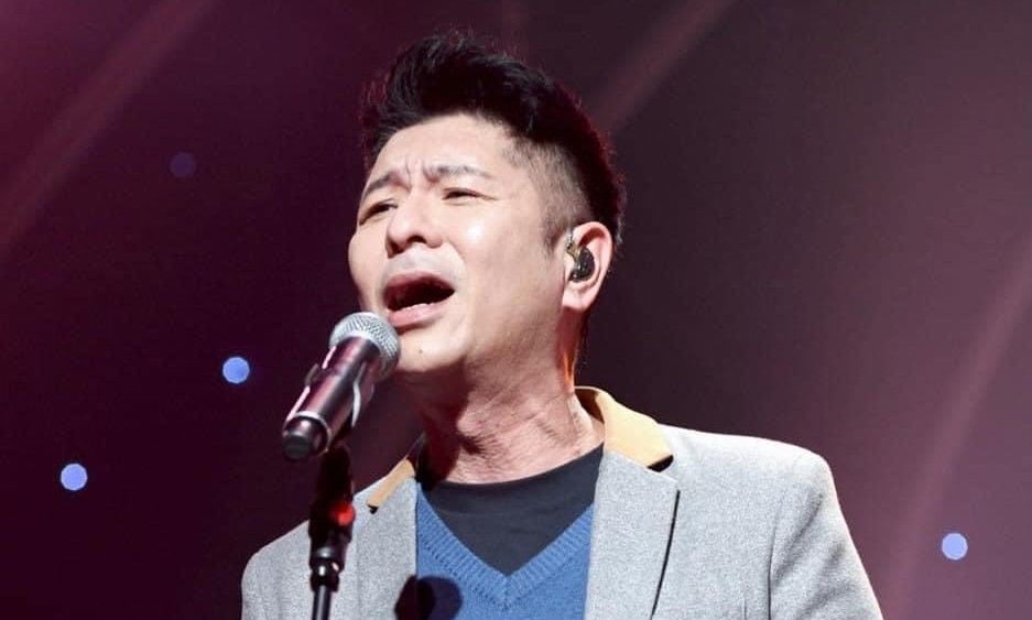 荒山亮大動作反擊，自曝遭恐嚇取財。（翻攝自荒山亮臉書）