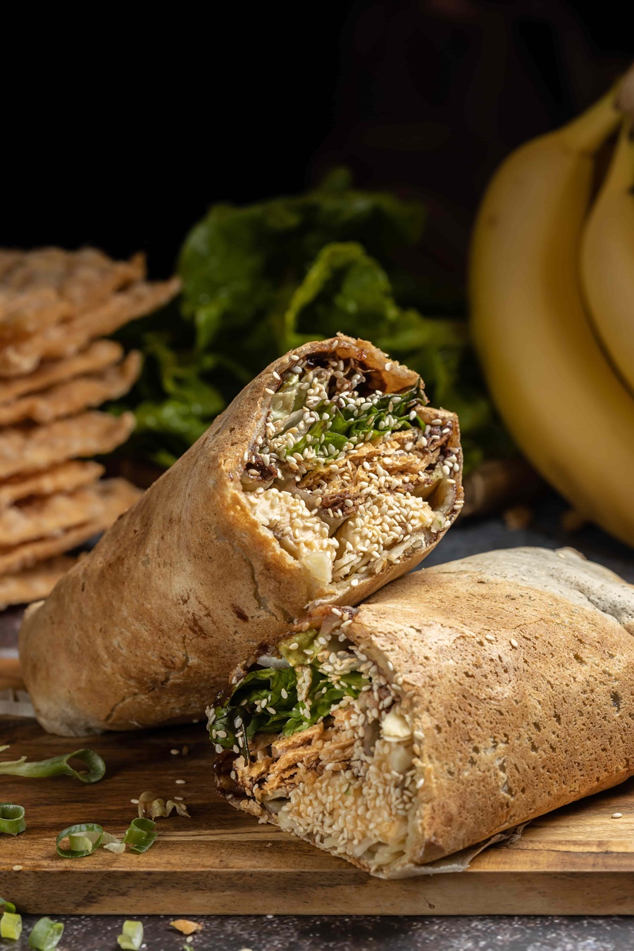 「香蕉榛果巧克力」口味特地選用Nutella的榛果巧克力醬搭配切塊香蕉，滿足客人想來點甜的下午茶的欲望。（115元／份）