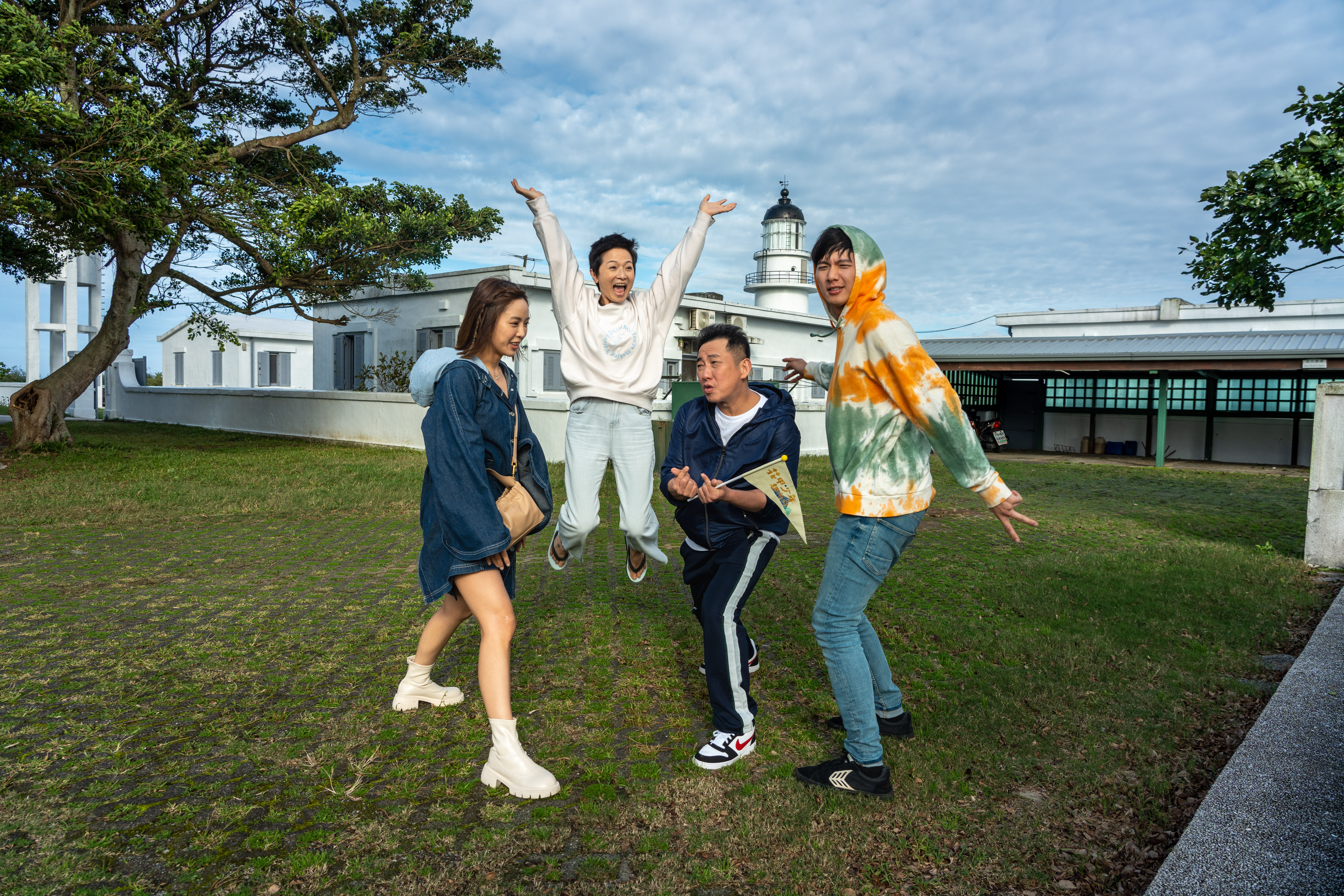 4人雖然有年紀差距,但個性隨性又好相處,吳念軒也直呼:「我們是最完美的旅伴!」(MyVideo提供)