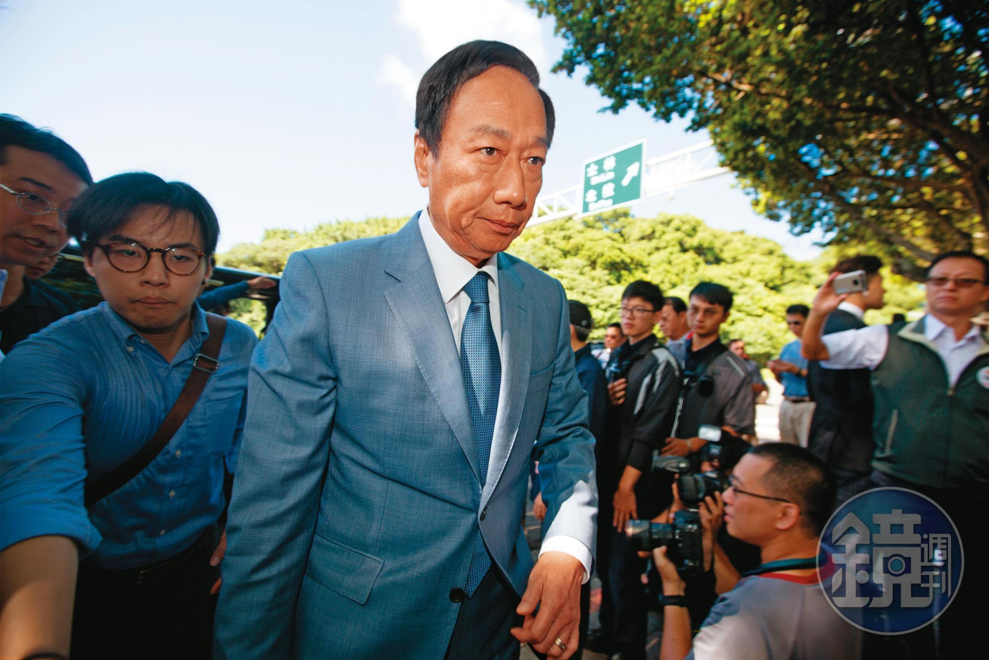郭台銘（圖）一席「等國民黨一套辦法」掀藍營矛盾。柯營認為，政壇熱議的「郭柯配」機率微乎其微。