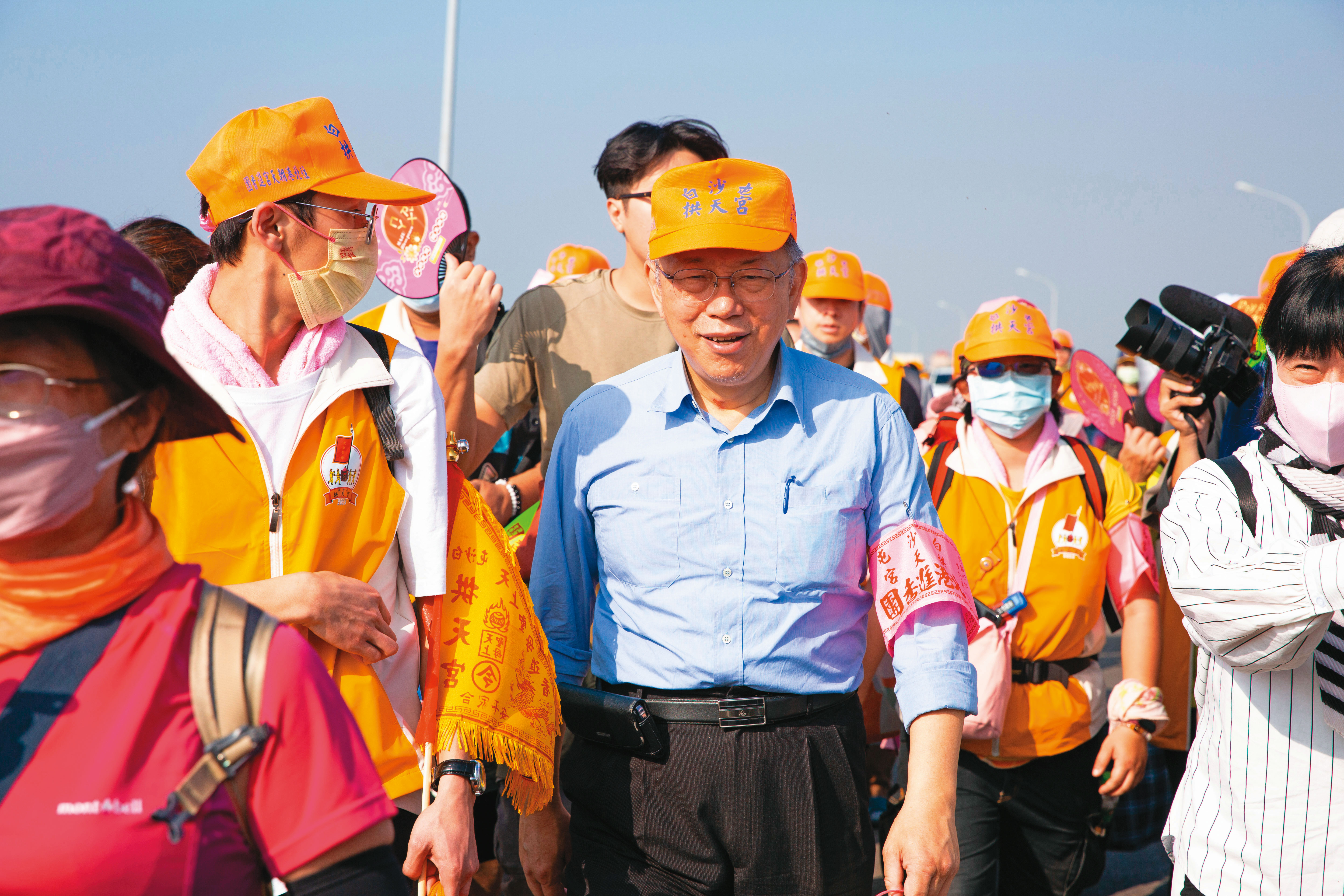 柯文哲首度參與白沙屯媽祖進香期間，郭台銘曾主動找柯想一起在活動上合體，卻大吃閉門羹。