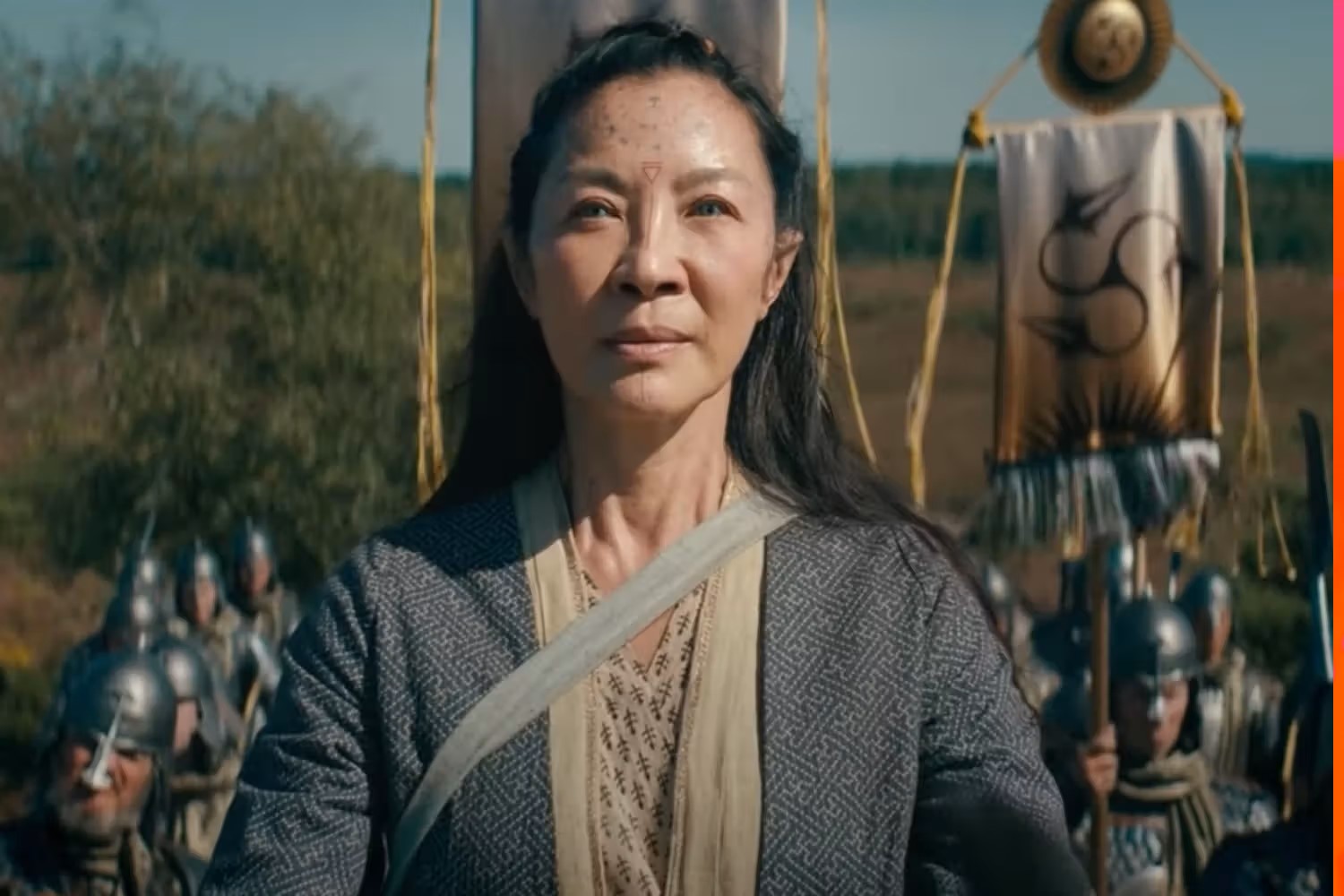 楊紫瓊拍《阿金》時，一個從天橋跳下來的鏡頭令她斷了3根肋骨，頸椎也嚴重受傷，差點終生癱瘓。（網路圖片）