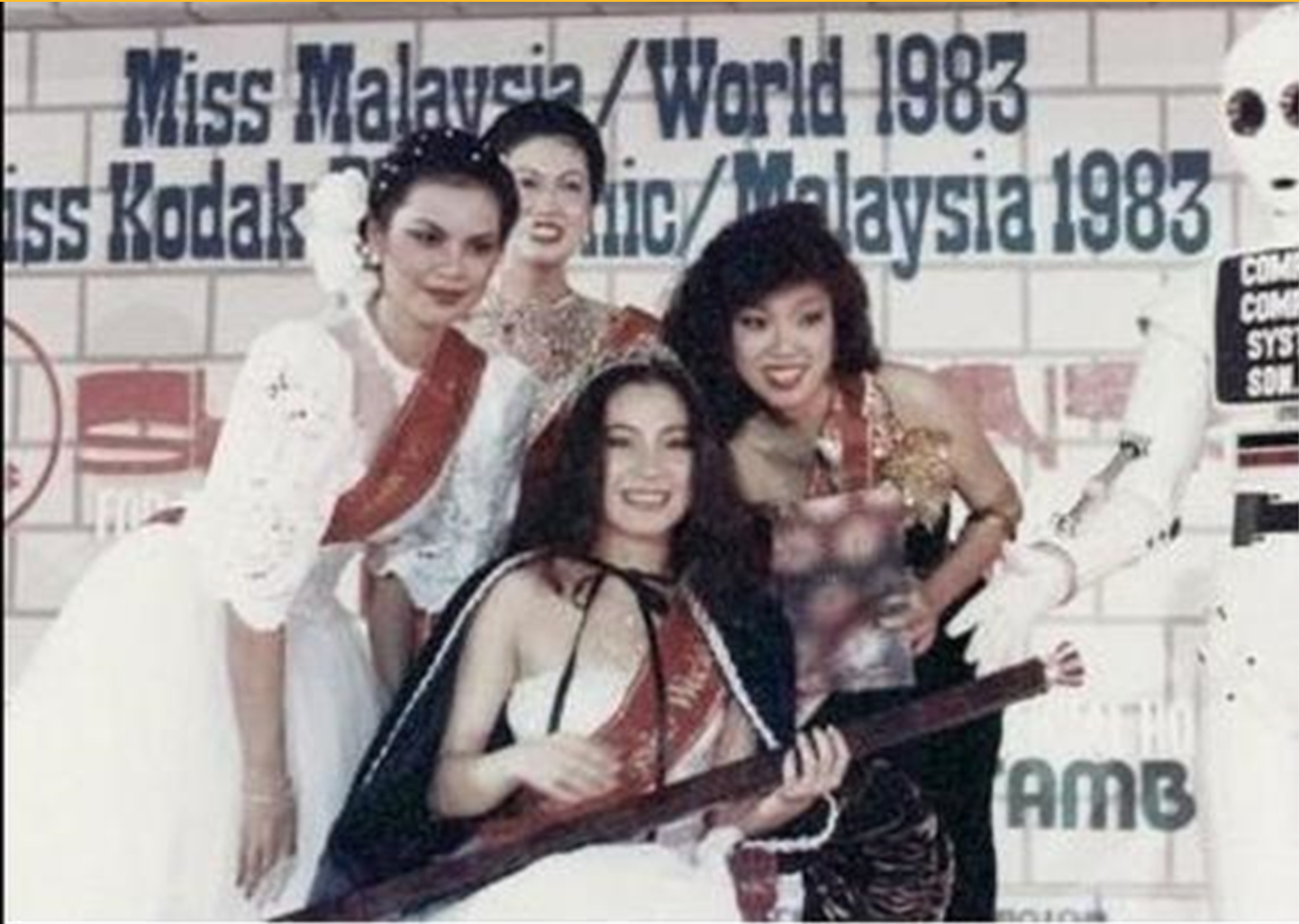 1983年，楊紫瓊參加馬來西亞小姐選美，奪得冠軍寶座。（翻攝自微博）