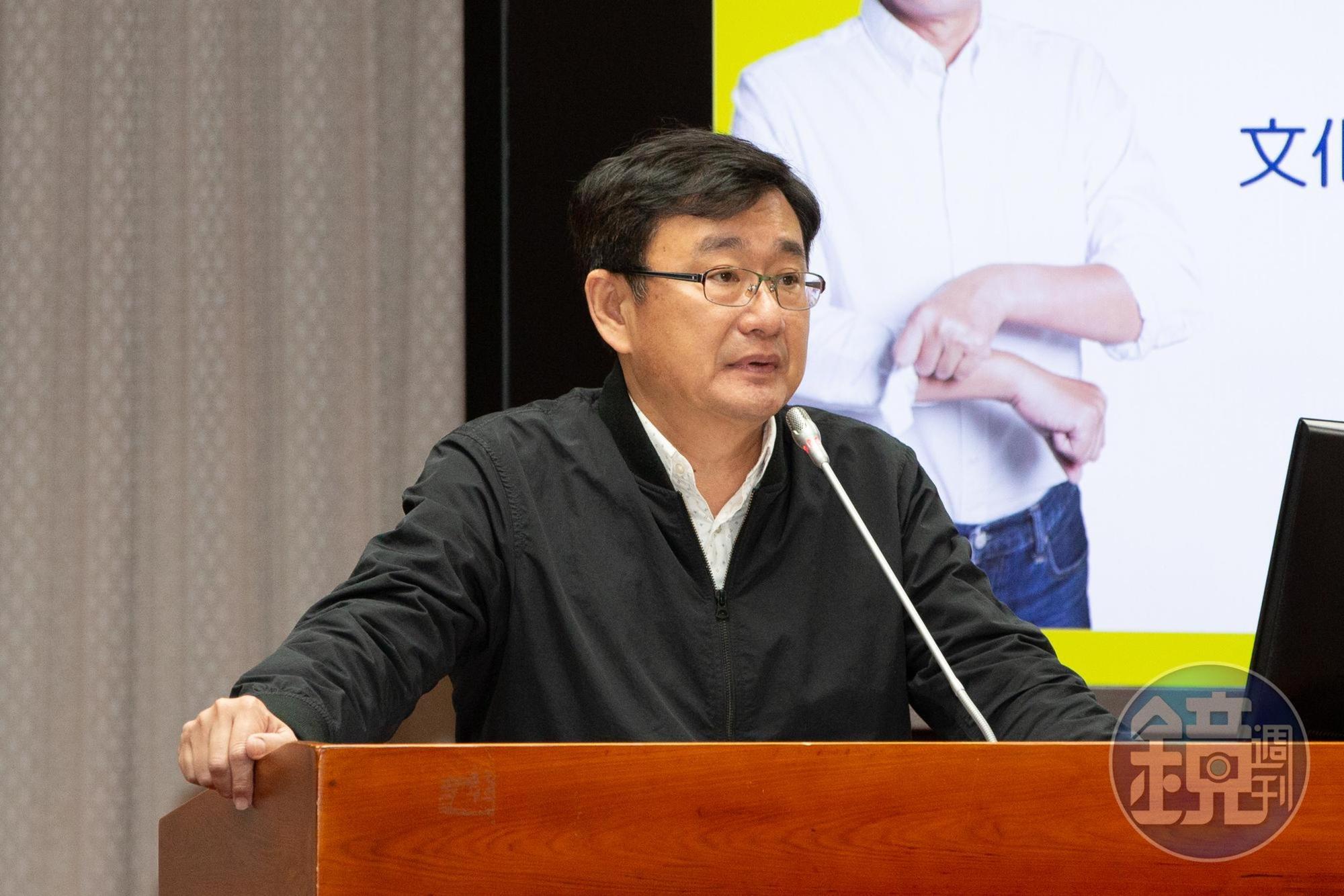 民進黨立委黃國書因多年前曾任情治單位線民，宣布退黨且不再參選連任。（本刊資料照）