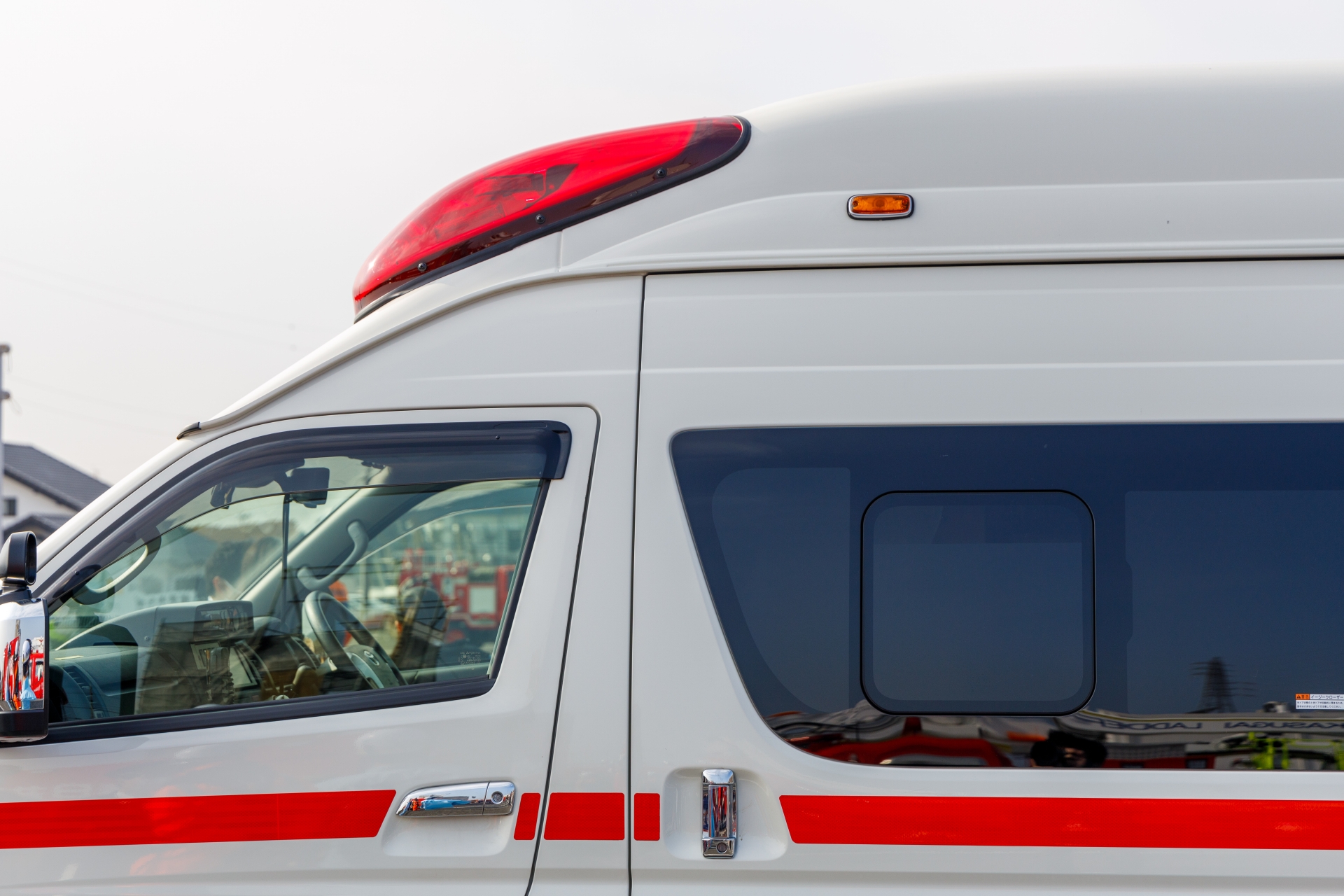 郭姓台商當年狠心拋妻棄女在中國另結新歡，今生意失敗，獨自病重昏倒在街頭被送醫。（圖 photo-ac）