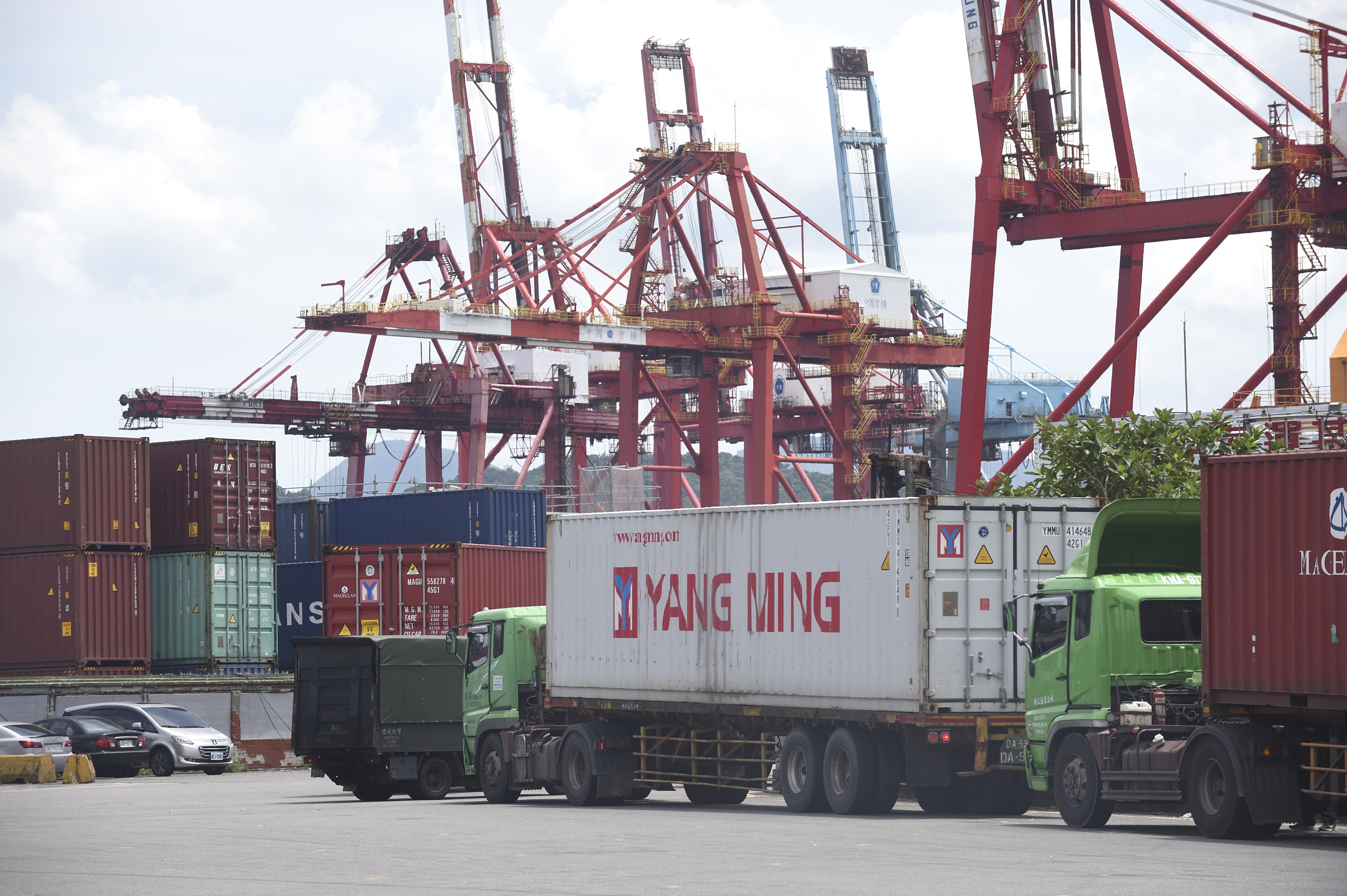 陽明海運去年（2022年）稅後淨利新台幣1,806億元，年增率9.32%。（本刊資料照）