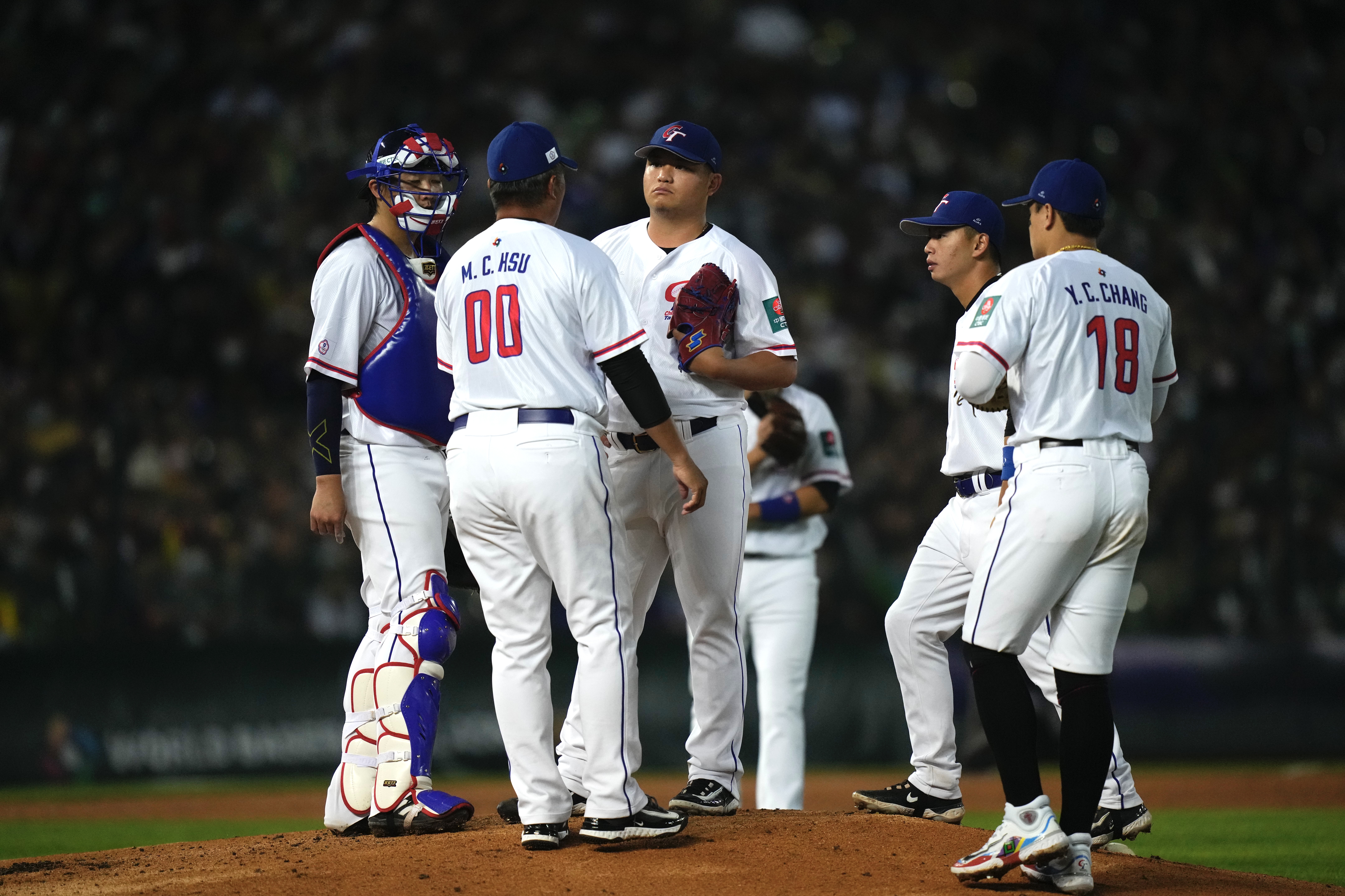 WBC中華隊對上巴拿馬賽事，女網友抱怨，包養自己的男友因中華隊輸球勃然大怒，沒想到網友一面歪樓留言。（悍創提供）