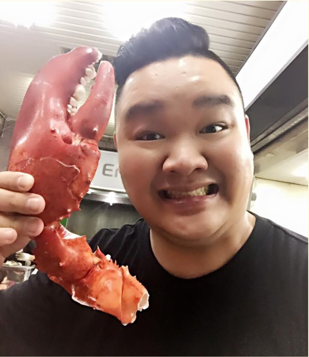 林道遠自認「吃貨」，對於美食毫無招架之力。（年代Much提供）