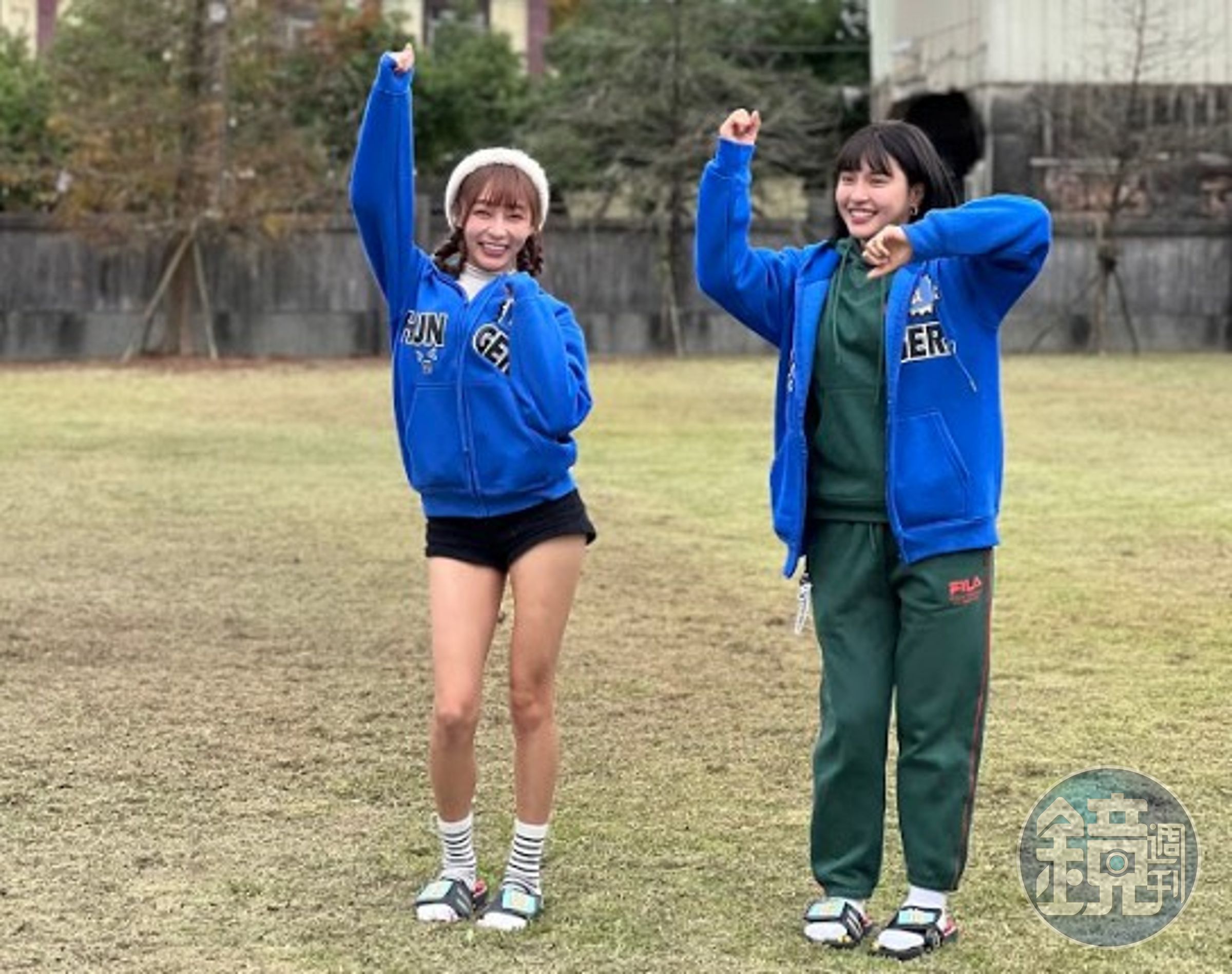 林襄、峮峮錄影甜美笑容讓男藝人看得很過癮。(中視提供)