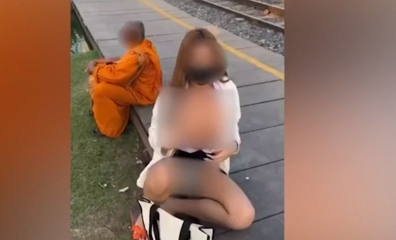 情色網紅瓦妮妲為宣傳情色平台，竟謊稱跟和尚拍A片。（示意圖，翻攝推特@bangkoklad）