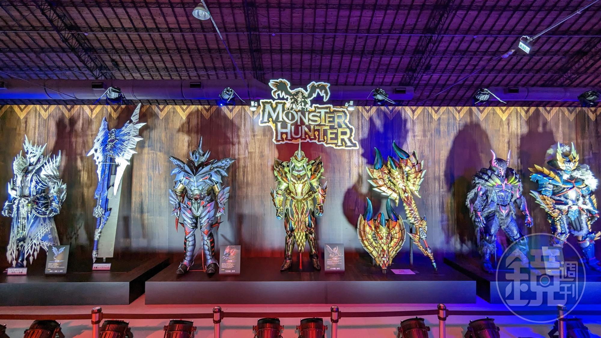 《魔物獵人》系列1:1裝備從日本空運來台。
