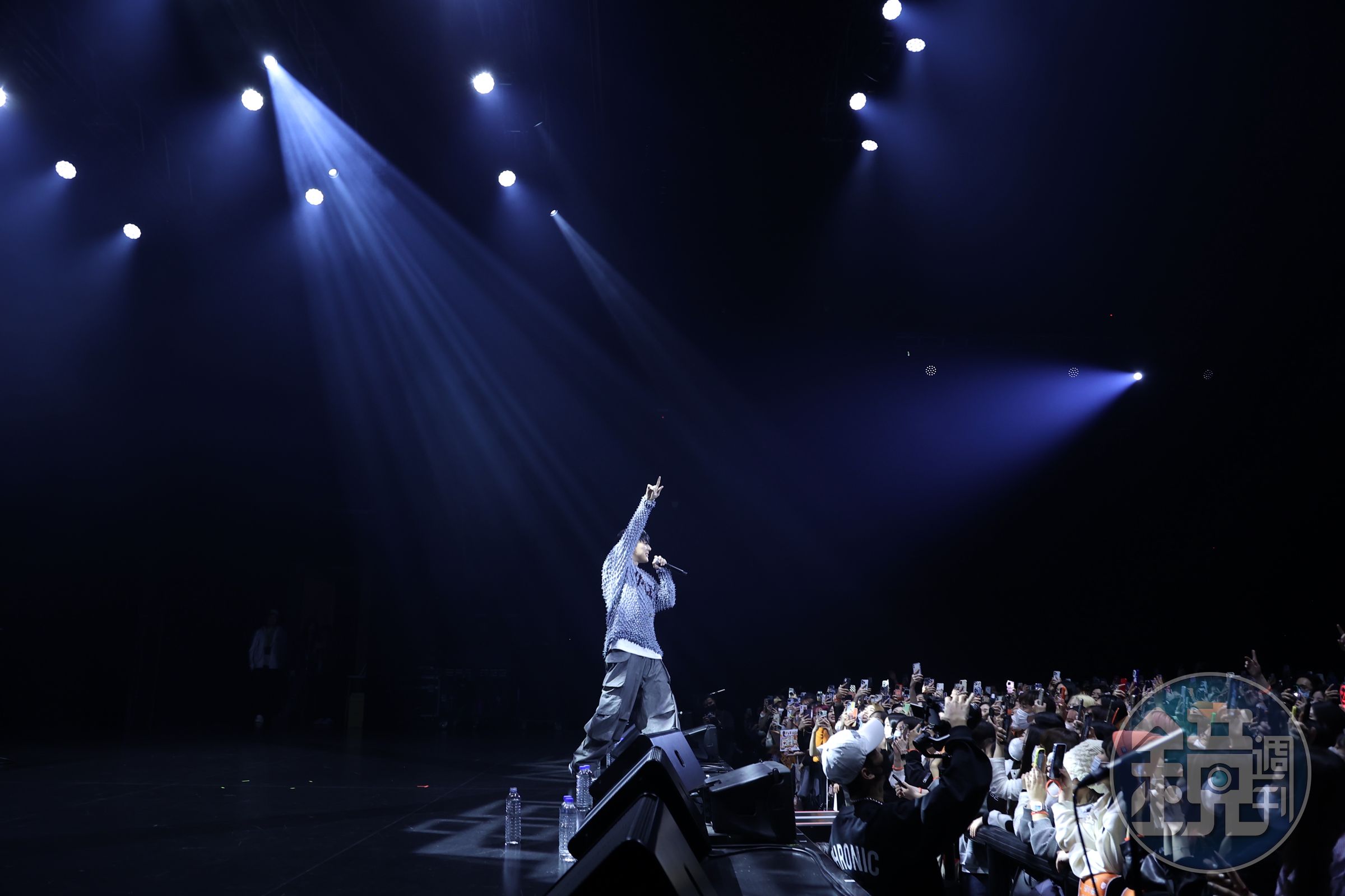 pH-1周六晚間在Zepp New Taipei開唱,滿場粉絲讓他大喊中文「我愛你!」(超級動漫研究提供)