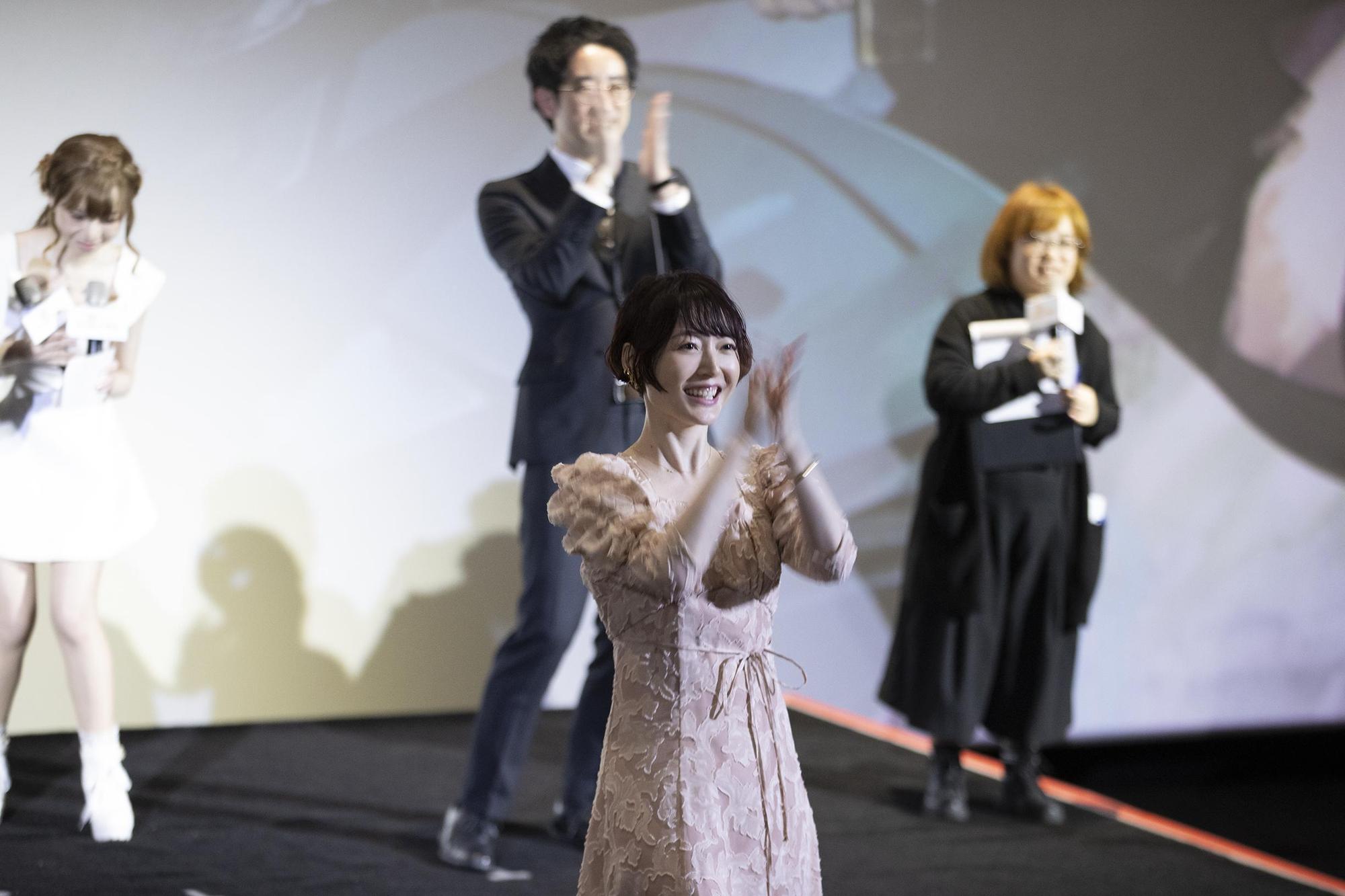 聲優花澤香菜飾演《鬼滅之刃》戀柱,對台灣粉絲愛的鼓勵印象深刻。(木棉花提供)
