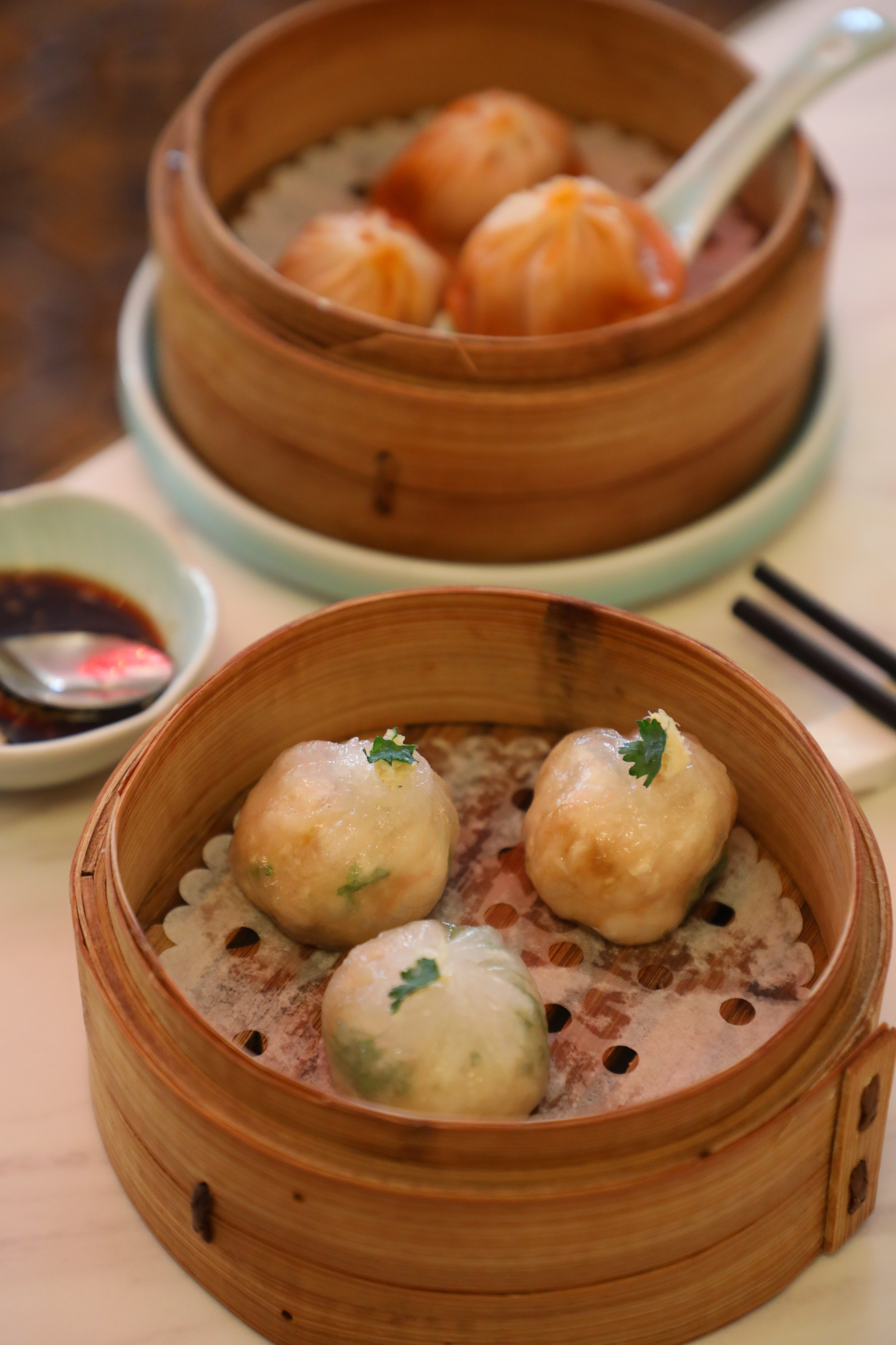 清鮮爽口的「西施蟹肉餃」，其貌不揚卻讓人念念不忘。（港幣75元／3件）