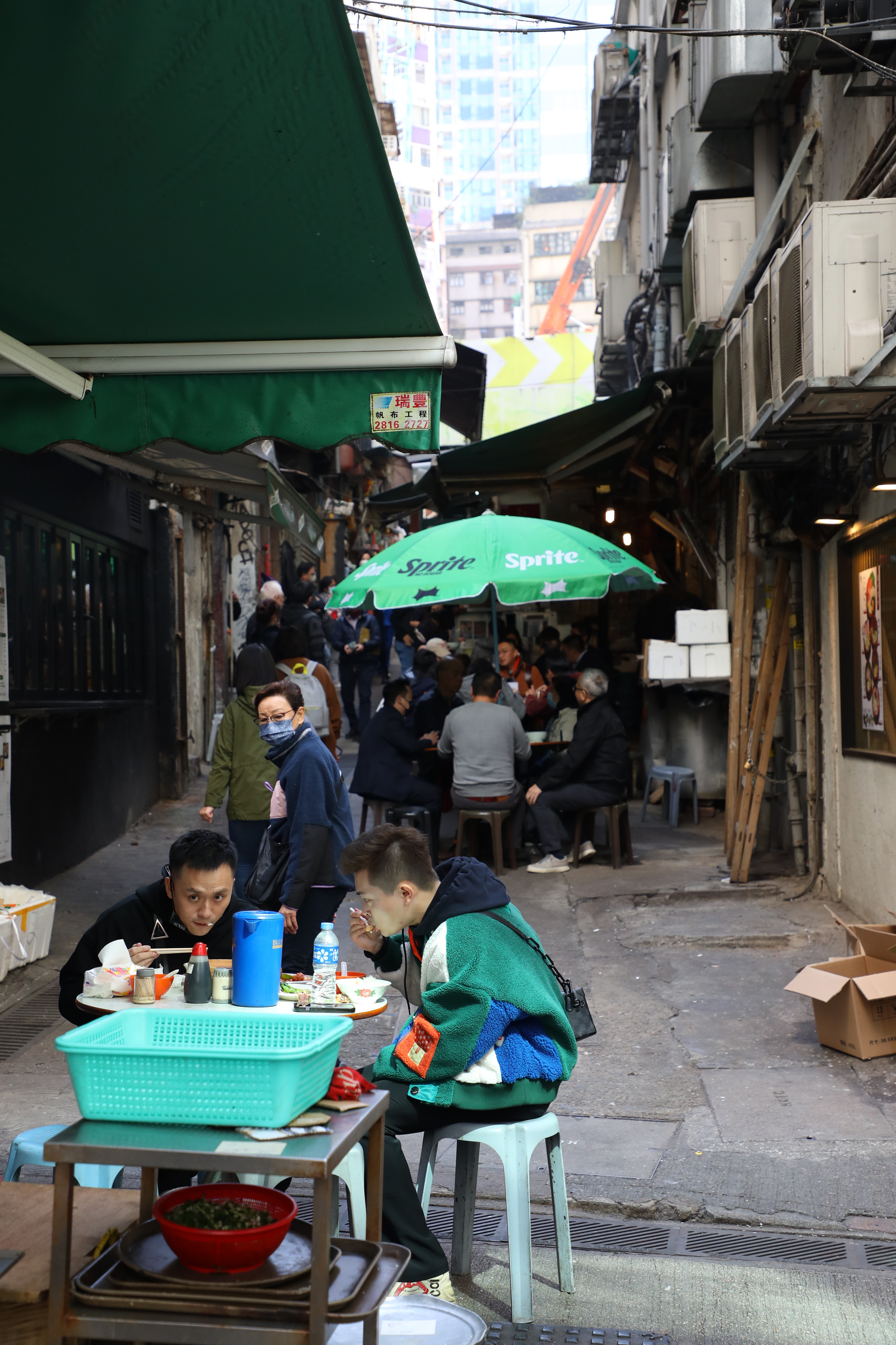 「水記」就在眼前的吉士笠街斜坡上。