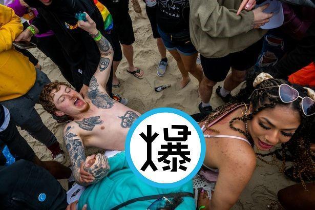 真射出人命!男女大生集體淫亂高潮出事,邁阿密接連爆槍擊案宣布緊急狀態。(翻自《每日星報》)