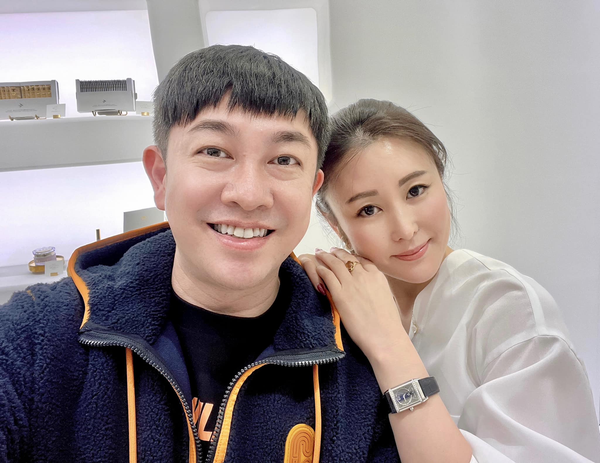 李明川和麻衣合照。（翻攝自李明川臉書）