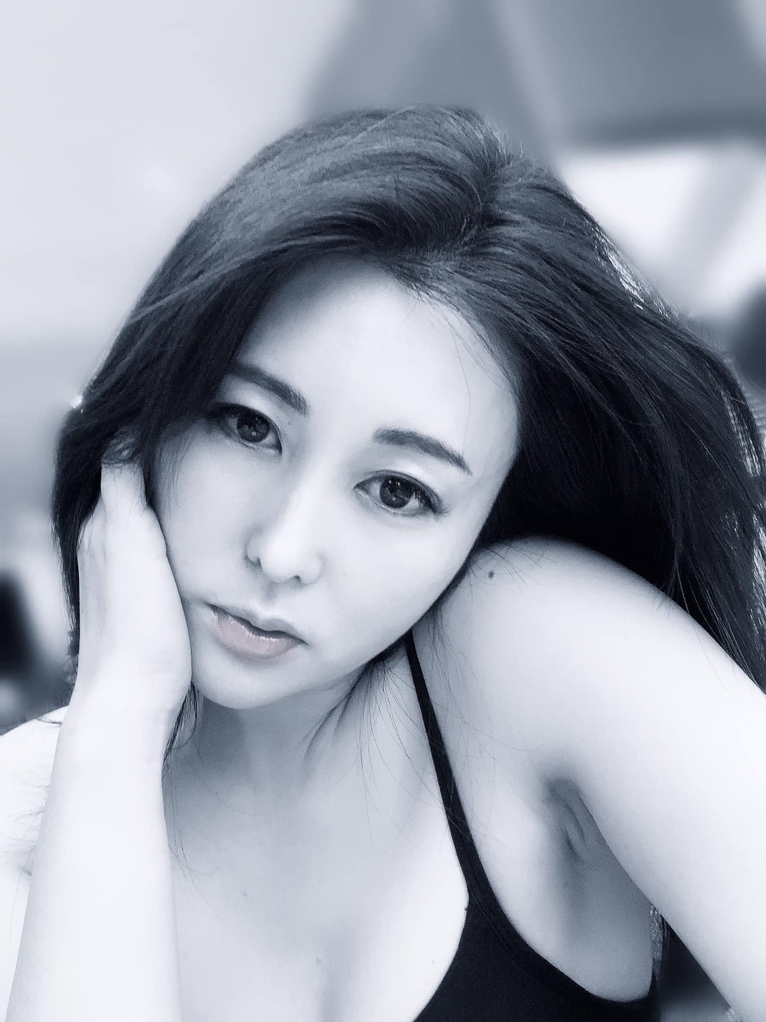 李明川大讚麻衣比以前更漂亮。（翻攝自麻衣IG）