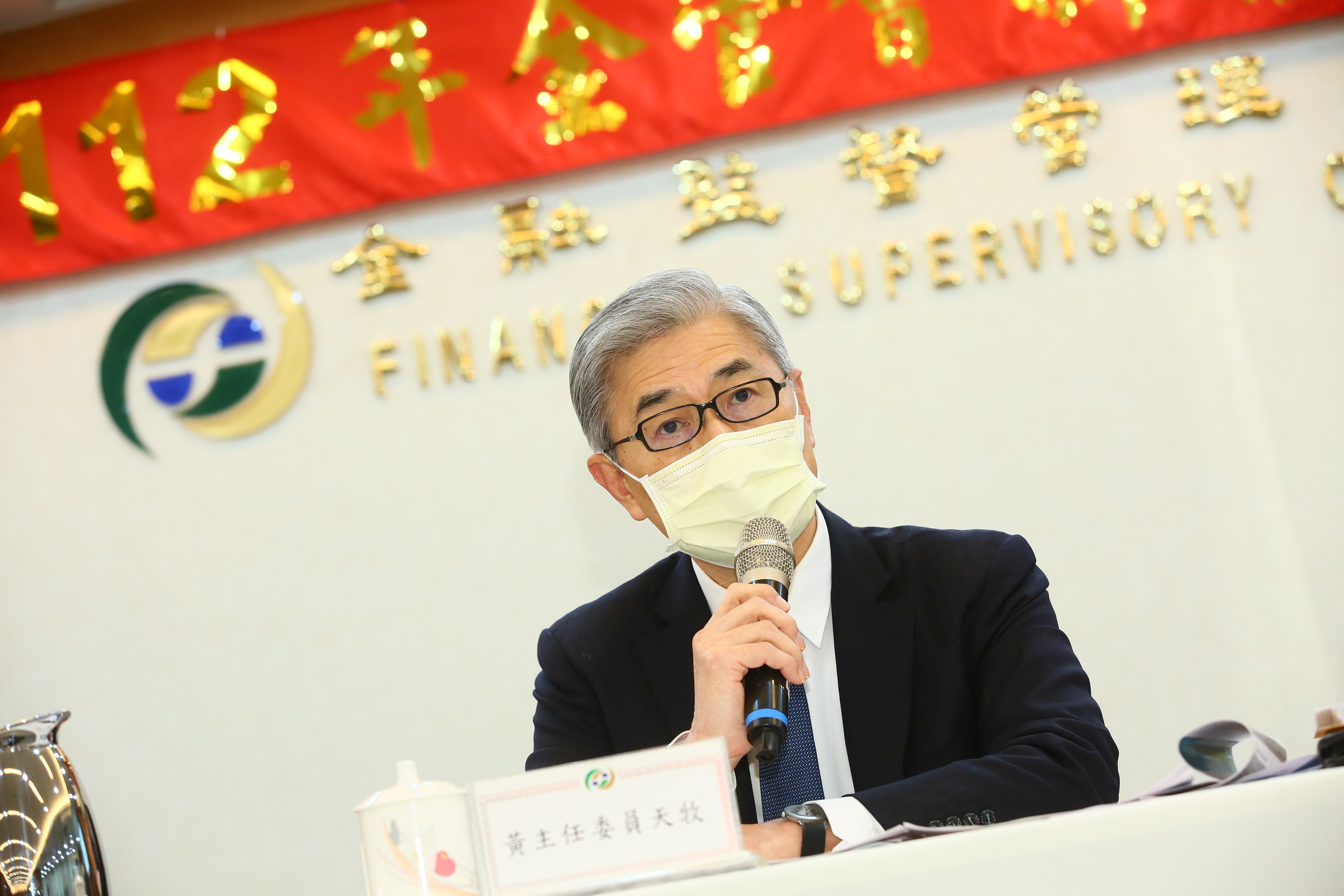 金管會主委黃天牧今天在立法院備詢時，立委關切瑞信對台影響。（本刊資料照）