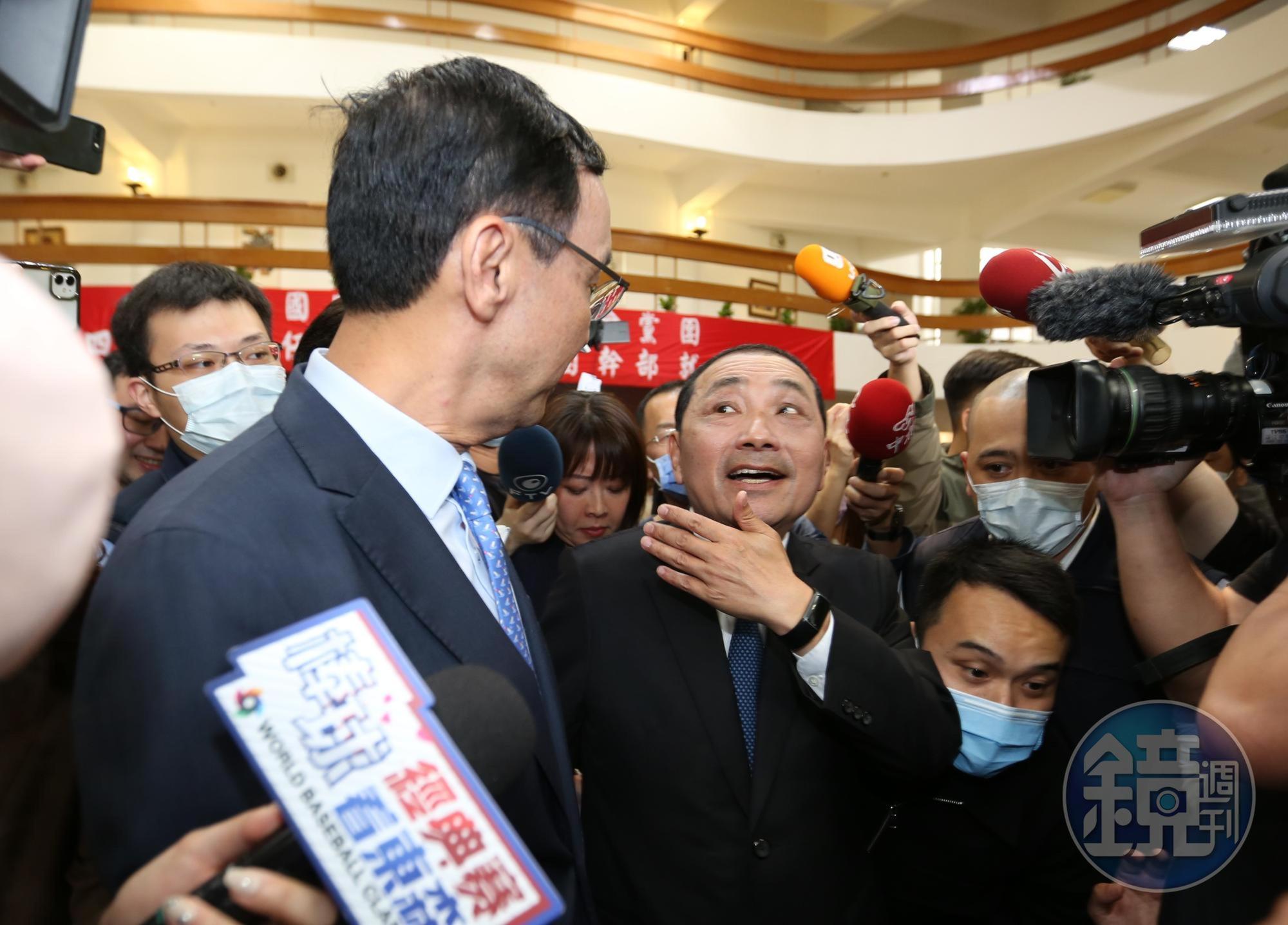 侯友宜被問這次和朱立倫同台是否破冰,他說大家都是老朋友了,溝通互動完全無礙。