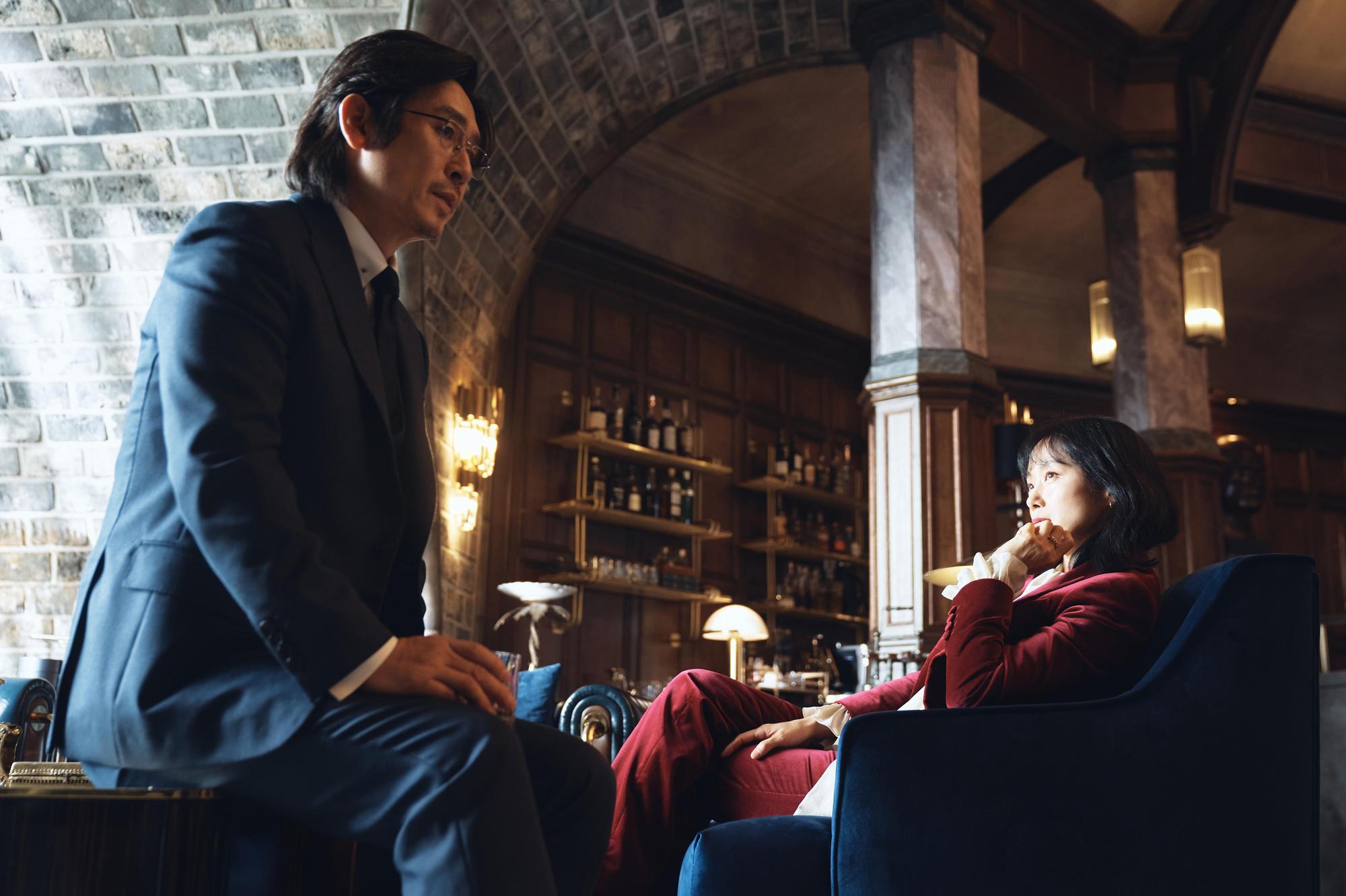 全道嬿和薛景求受到《格殺福順》其他年輕演員的瘋狂崇拜。(Netflix提供)