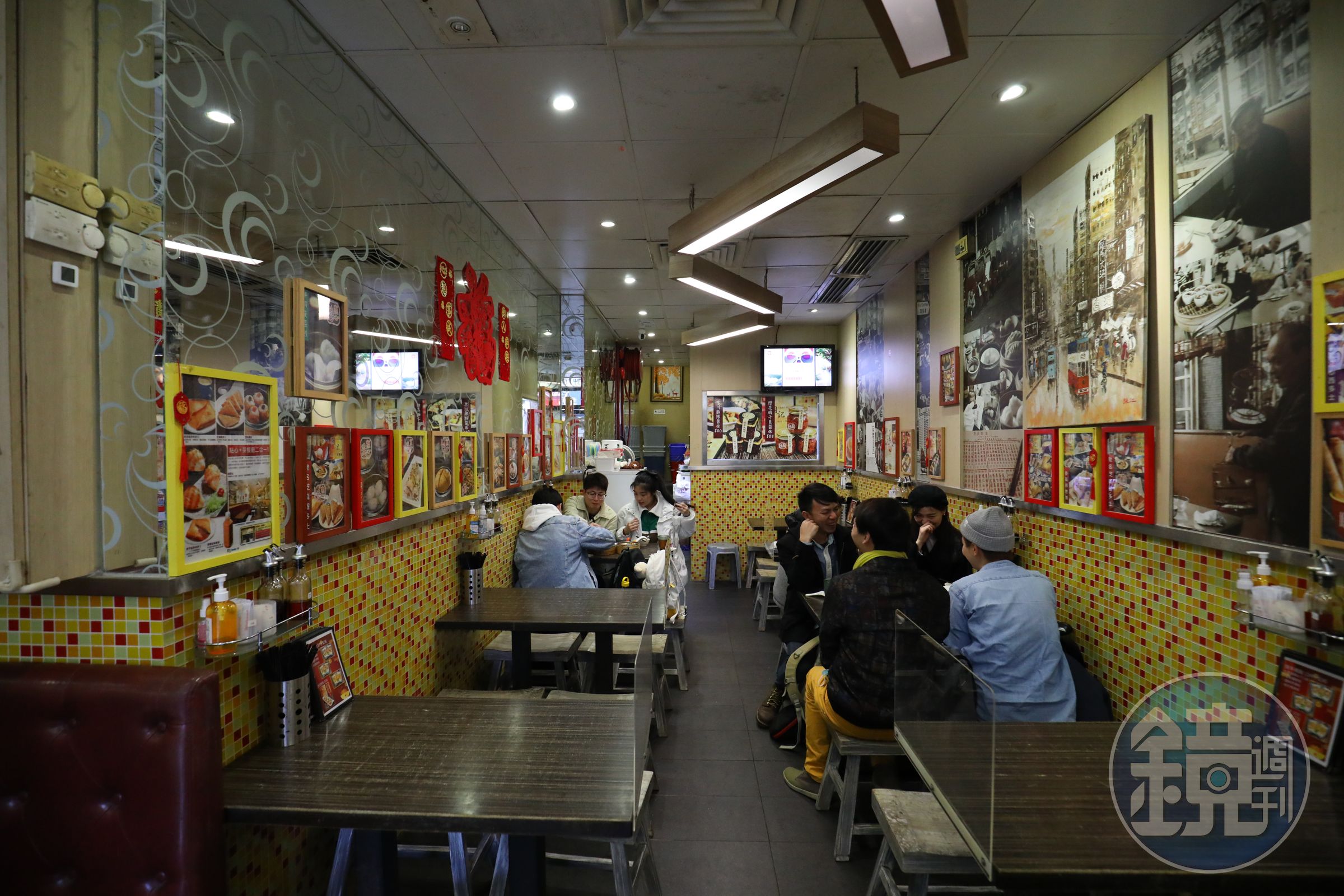 周記的用餐空間樸實無華,就是茶餐廳的格局。