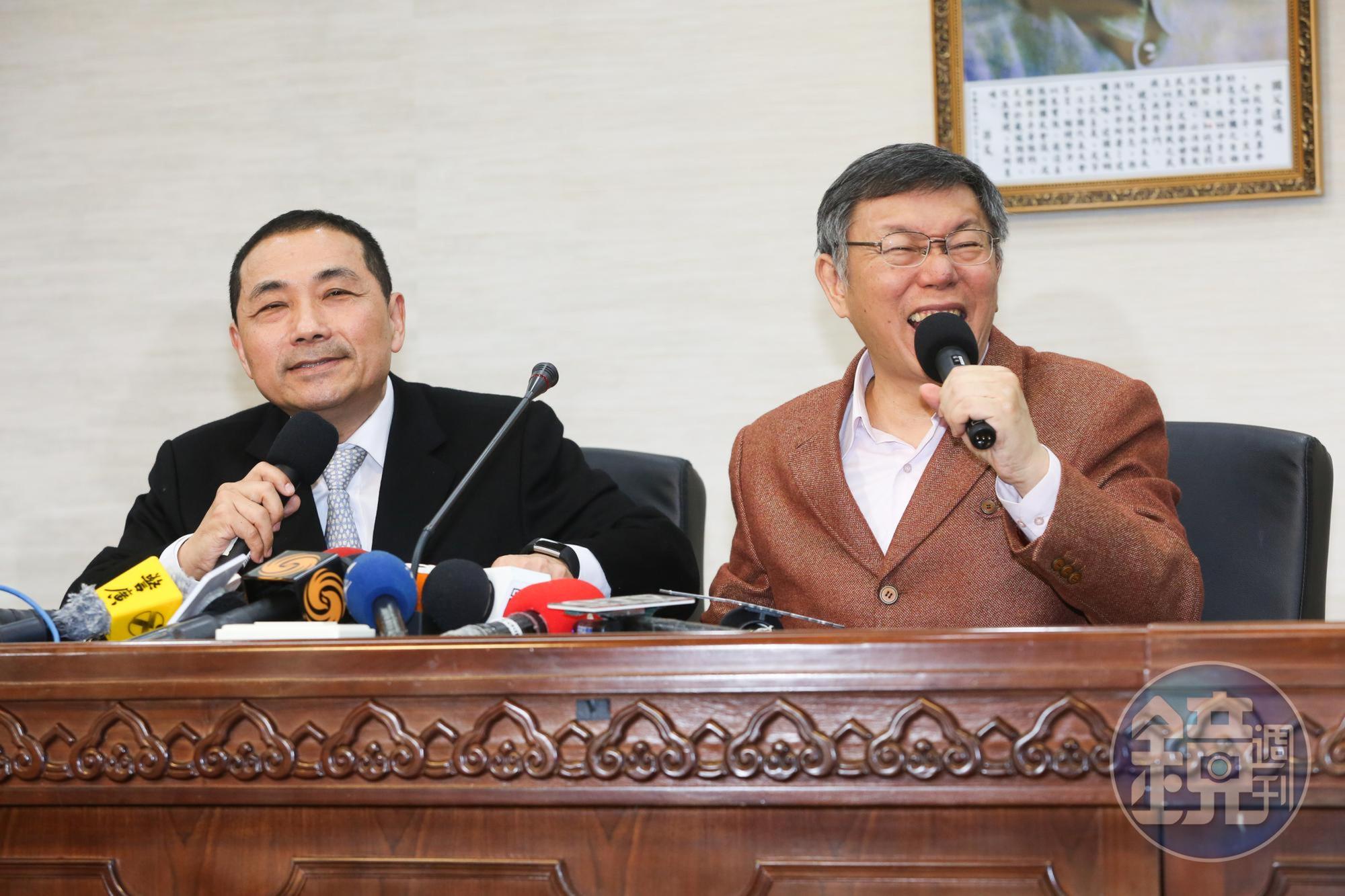 侯友宜最新民調從32.4%下降至24.8%,反觀柯文哲依舊保持在19%,很可能會左右2024戰局。(本刊資料照)