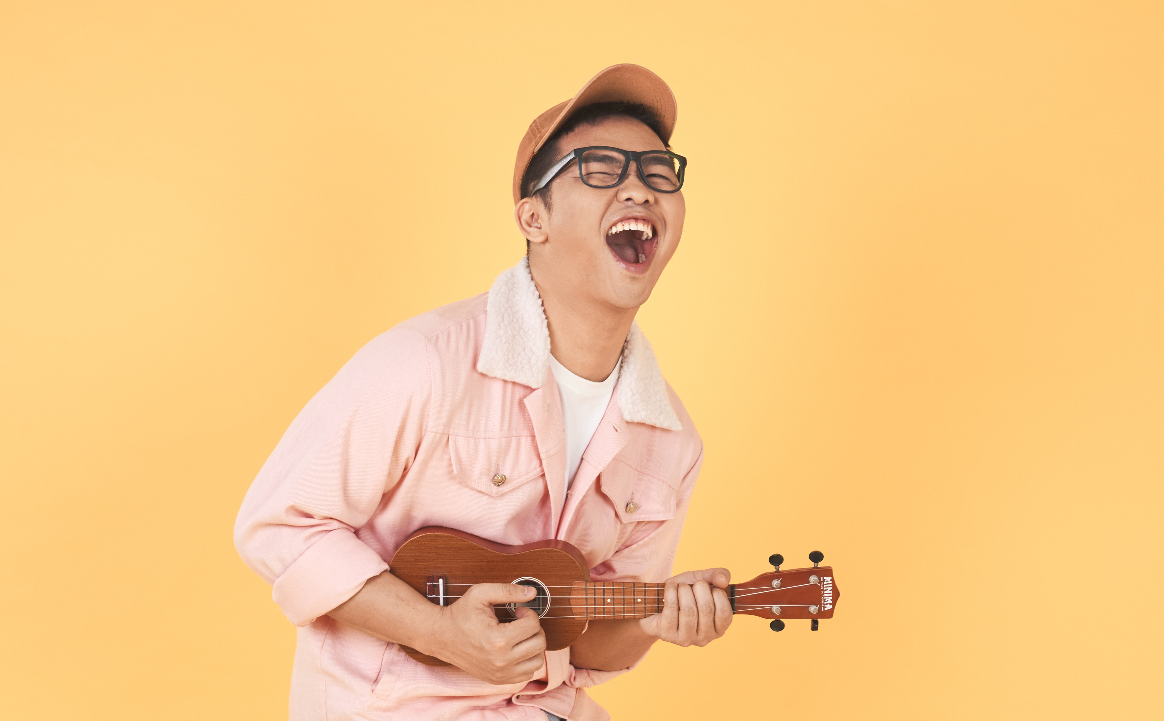 那那大師希望更多人了解「變裝」、「偽娘」等名詞背後，存在著真實的人生。（公視提供）