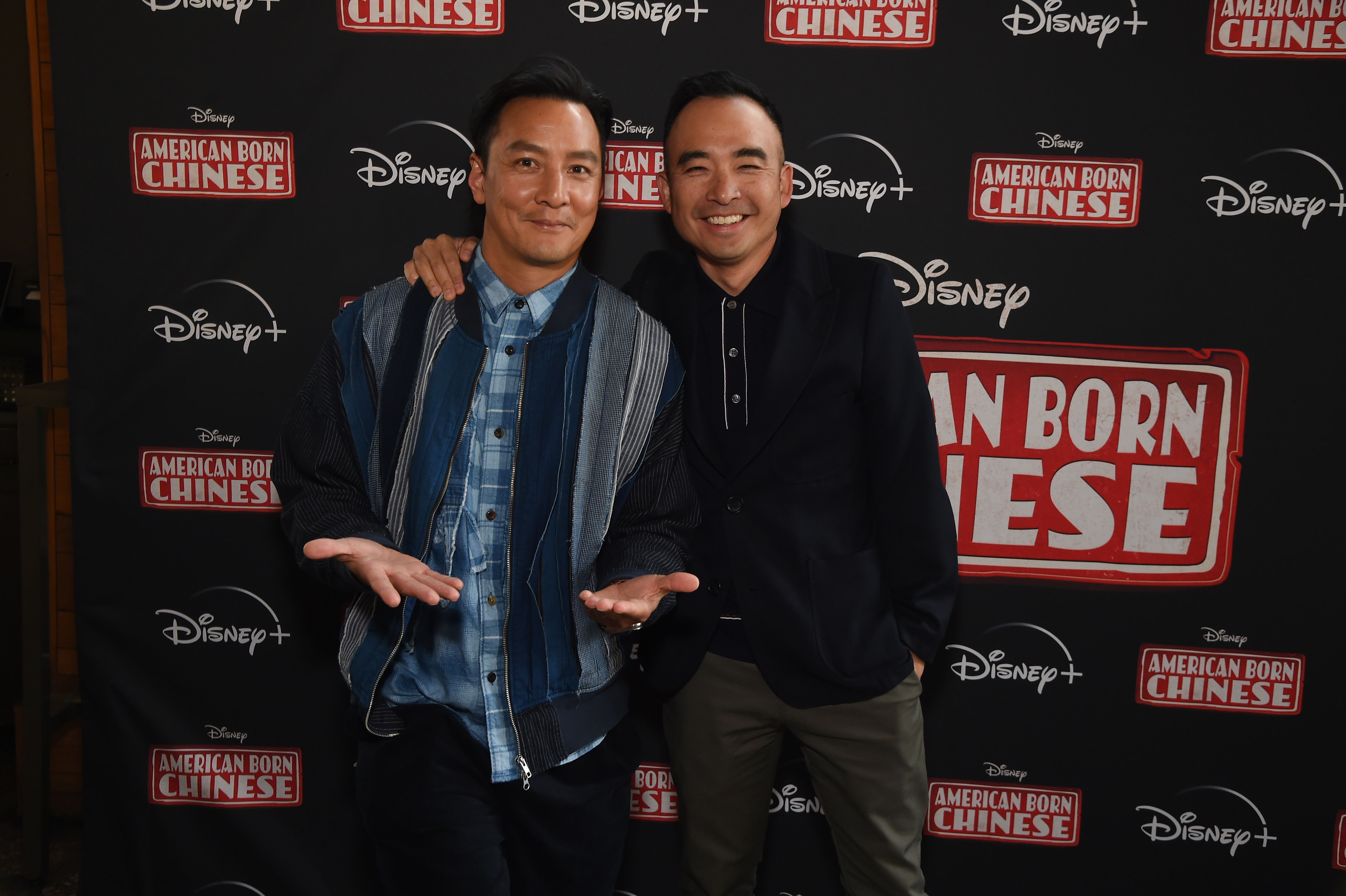 吳彥祖(左)與監製馬勁騰(右)出席《西遊ABC》的世界首映。(Disney+提供)