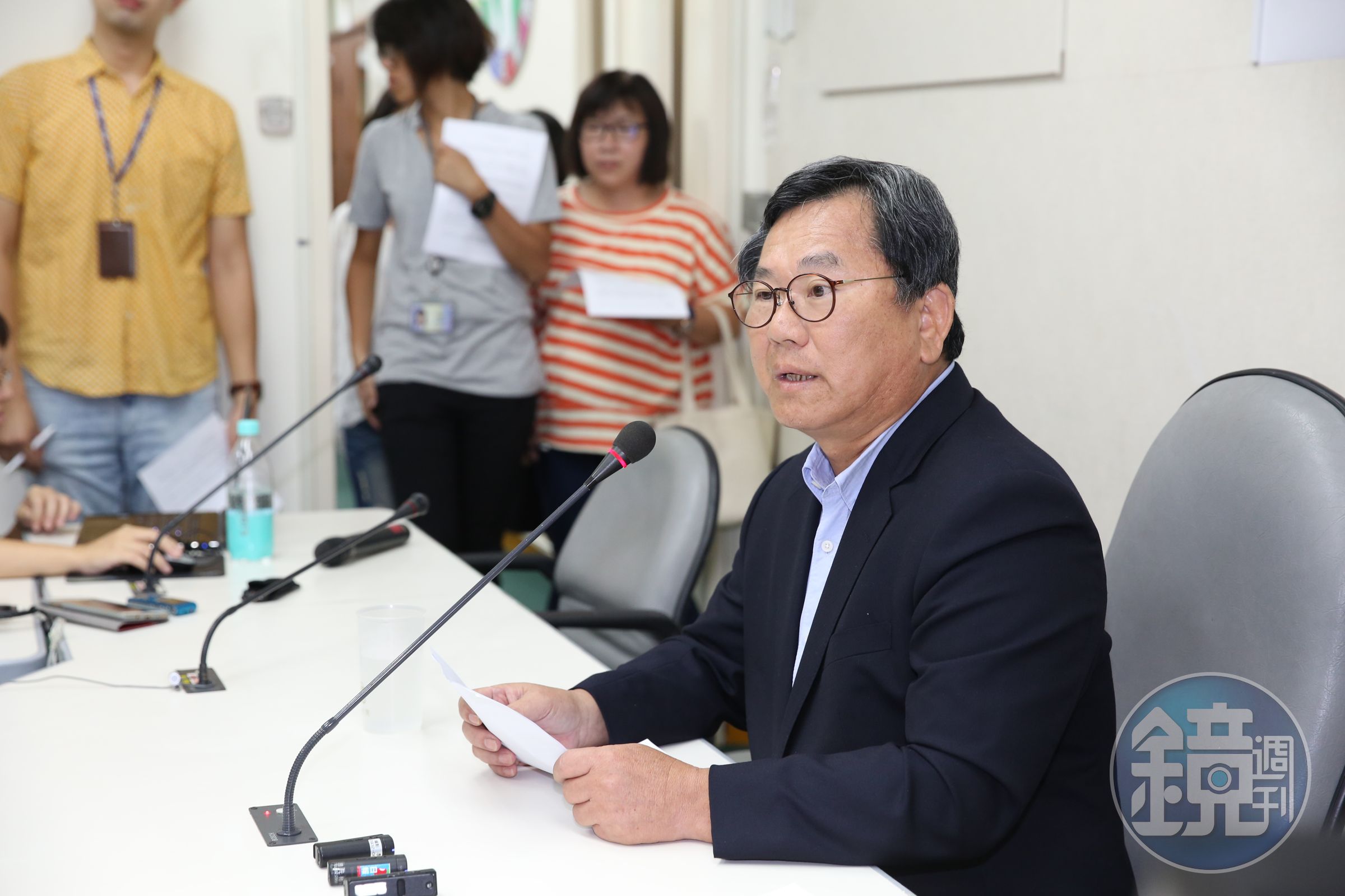 民進黨立委陳明文不尋求2024立委連任，交棒兒子登記初選，也強調自己不會爭取不分區立委席次。（本刊資料照）