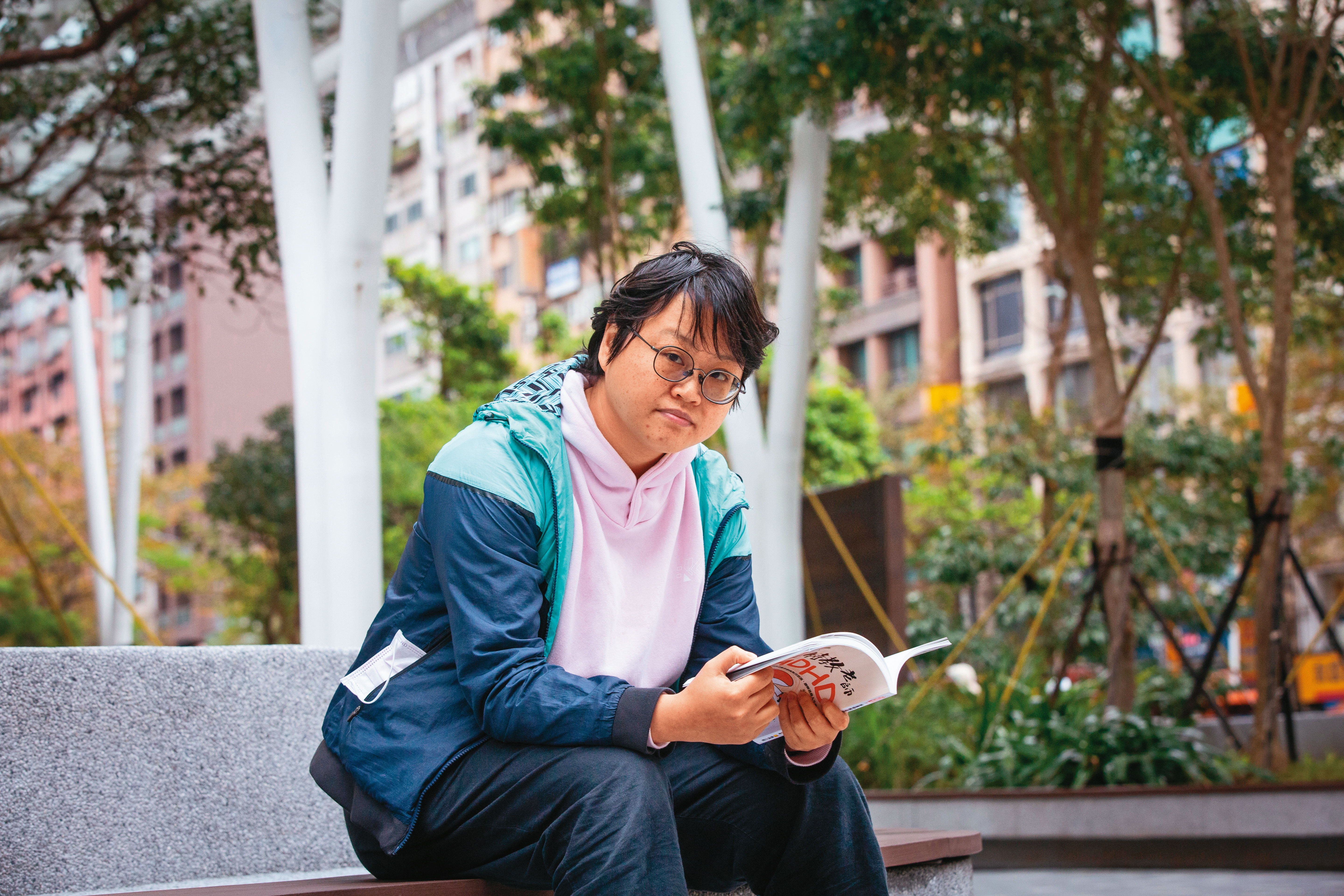 秦郁涵喜歡閱讀，生活最大消費是買書和上各式課程。