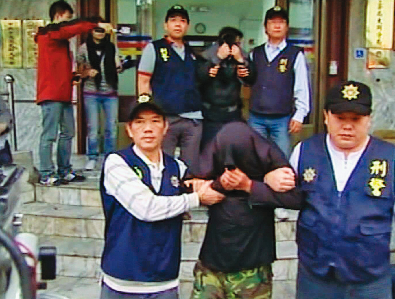 棄屍的吳姓毒友自投羅網，最後與徐姓共犯狼狽遭逮。（東森新聞提供）