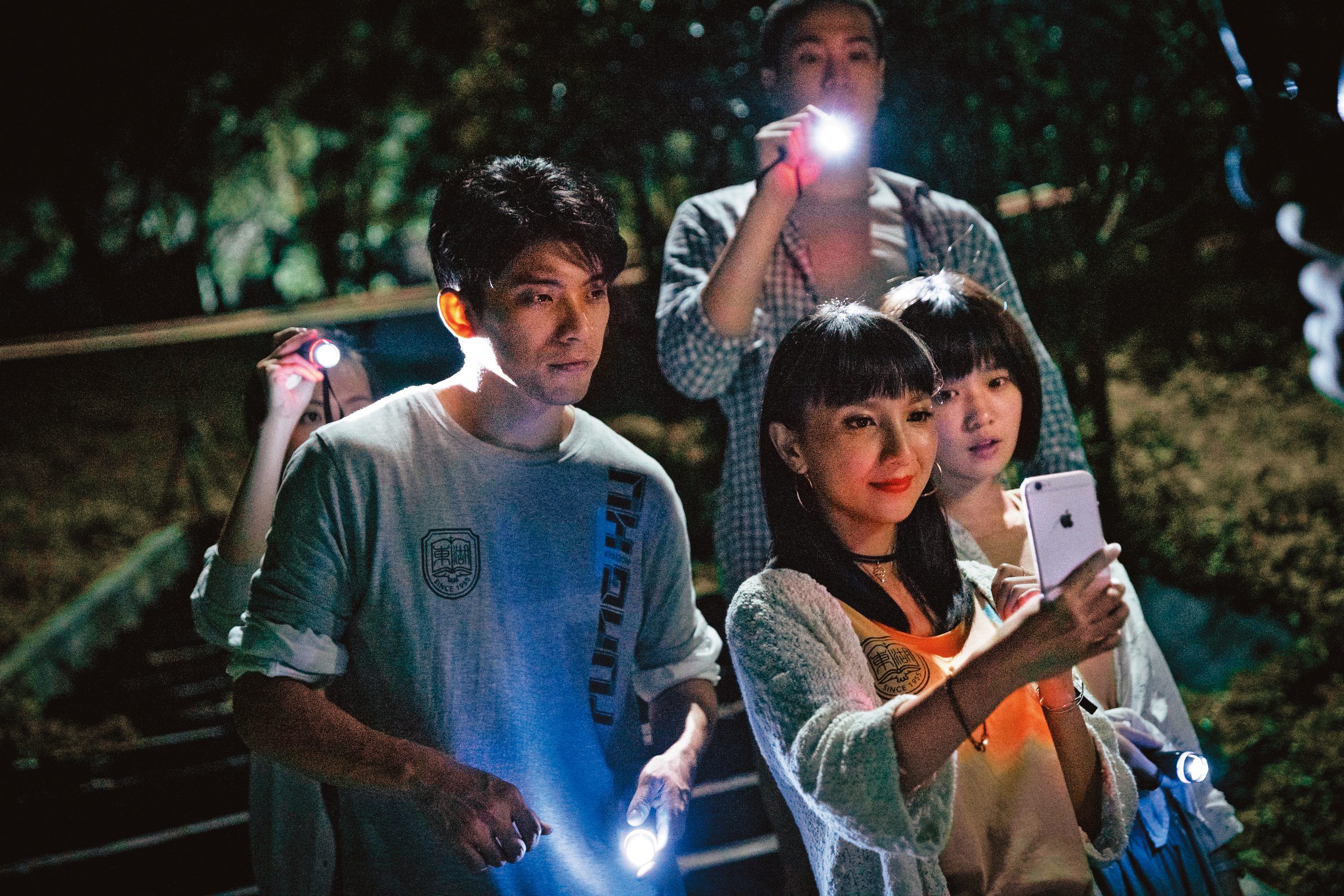 《女鬼橋》電影2020年上映，包括林哲熹（前排左起）、張寗、嚴正嵐等演員參與。（傳影互動提供）