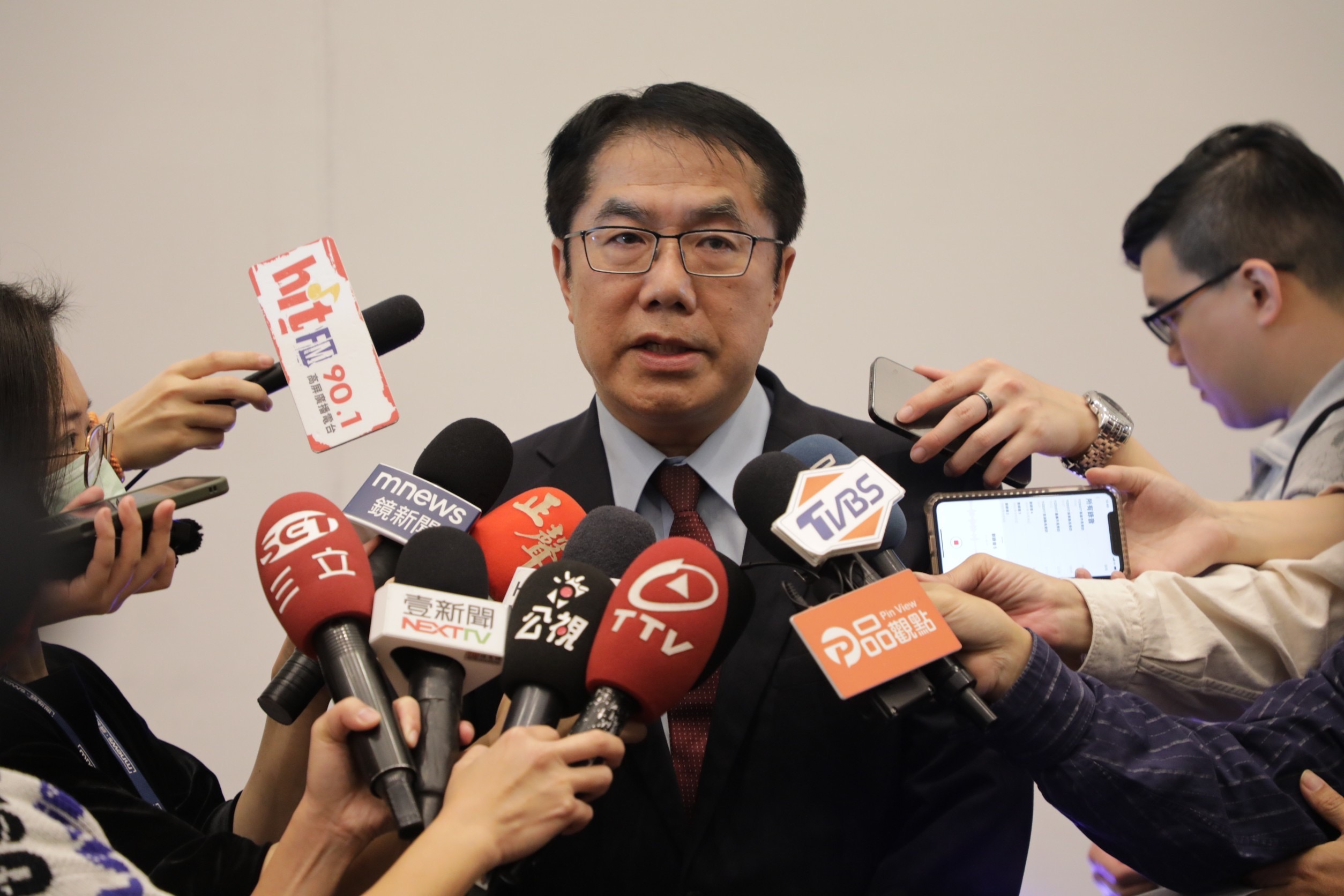 黃偉哲批評，宏國選在蔡總統出訪前與台灣斷交，前總統馬英九也在此刻訪中，顯然是中國精心操作，只會讓台灣人民更反感。（台南市政府提供）