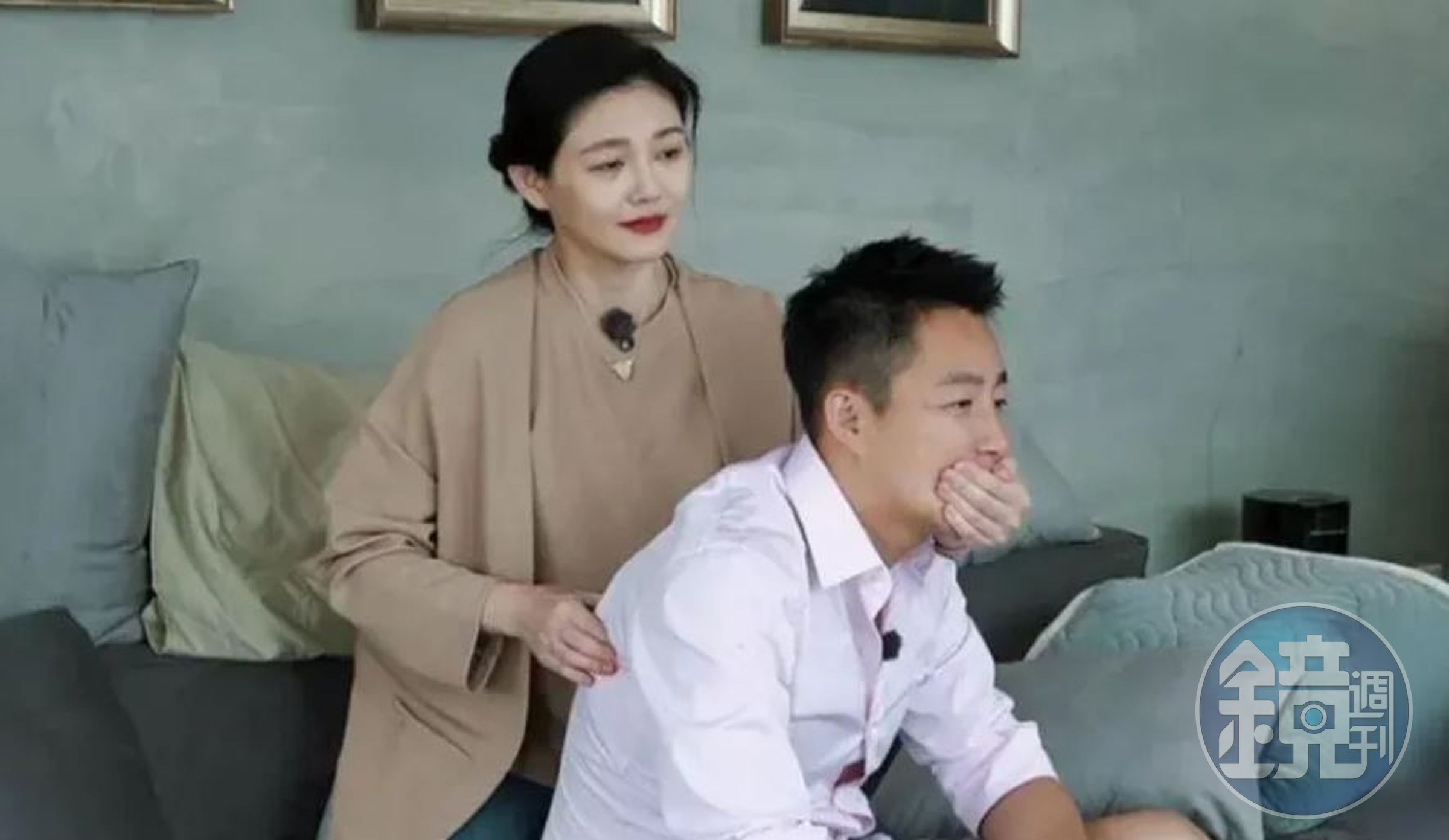 汪小菲(右)2018年和大S(左)攜手上夫妻實境節目《幸福三重奏》。(翻攝幸福三重奏微博)