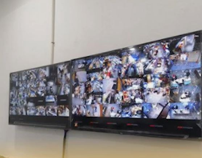 這公司超變態！女更衣間偷裝監視器近10年，百位女員工換衣服全被「無碼直播」。（示意圖）