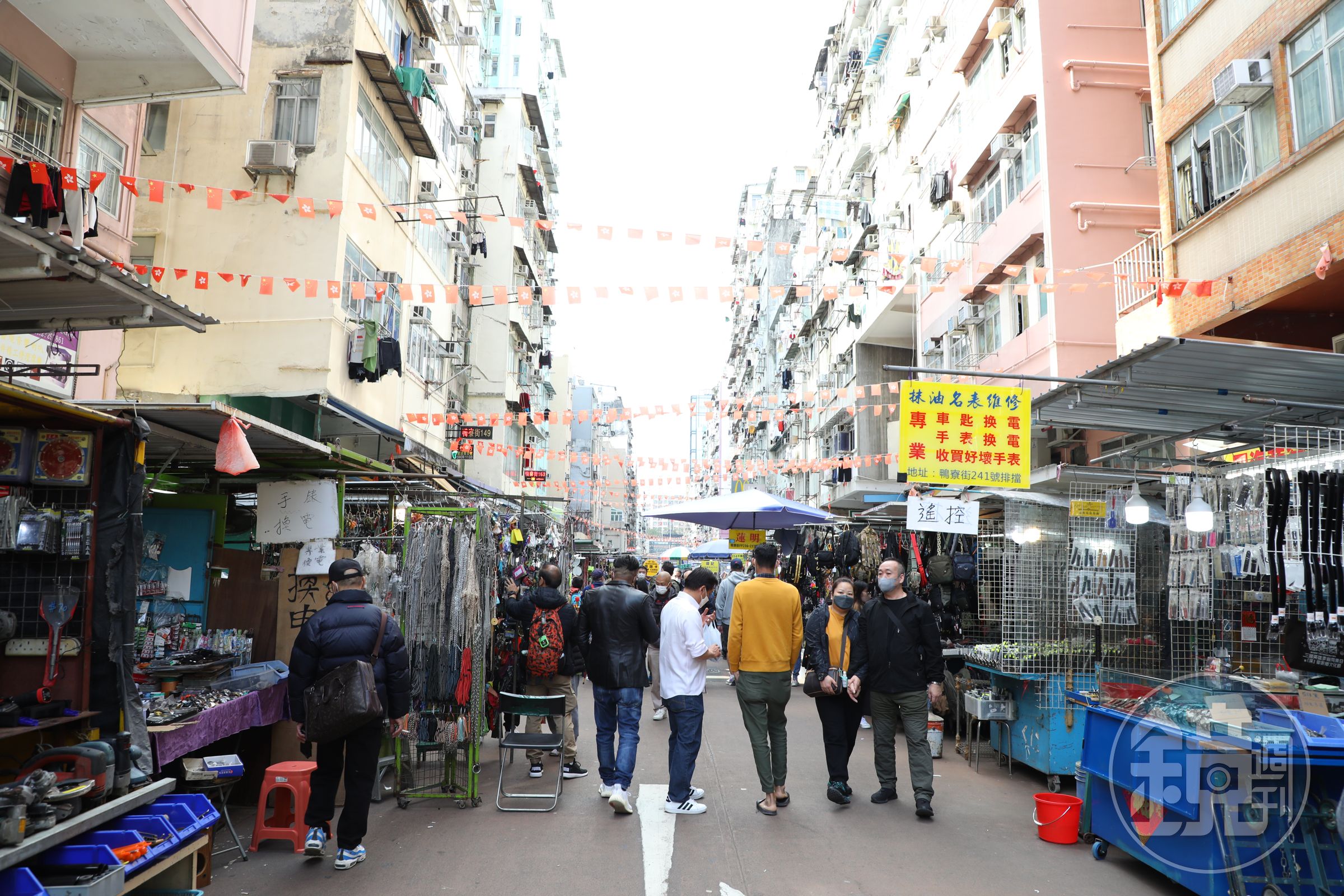 深水埗的鴨寮街從1970年代就是二手商品集散地。