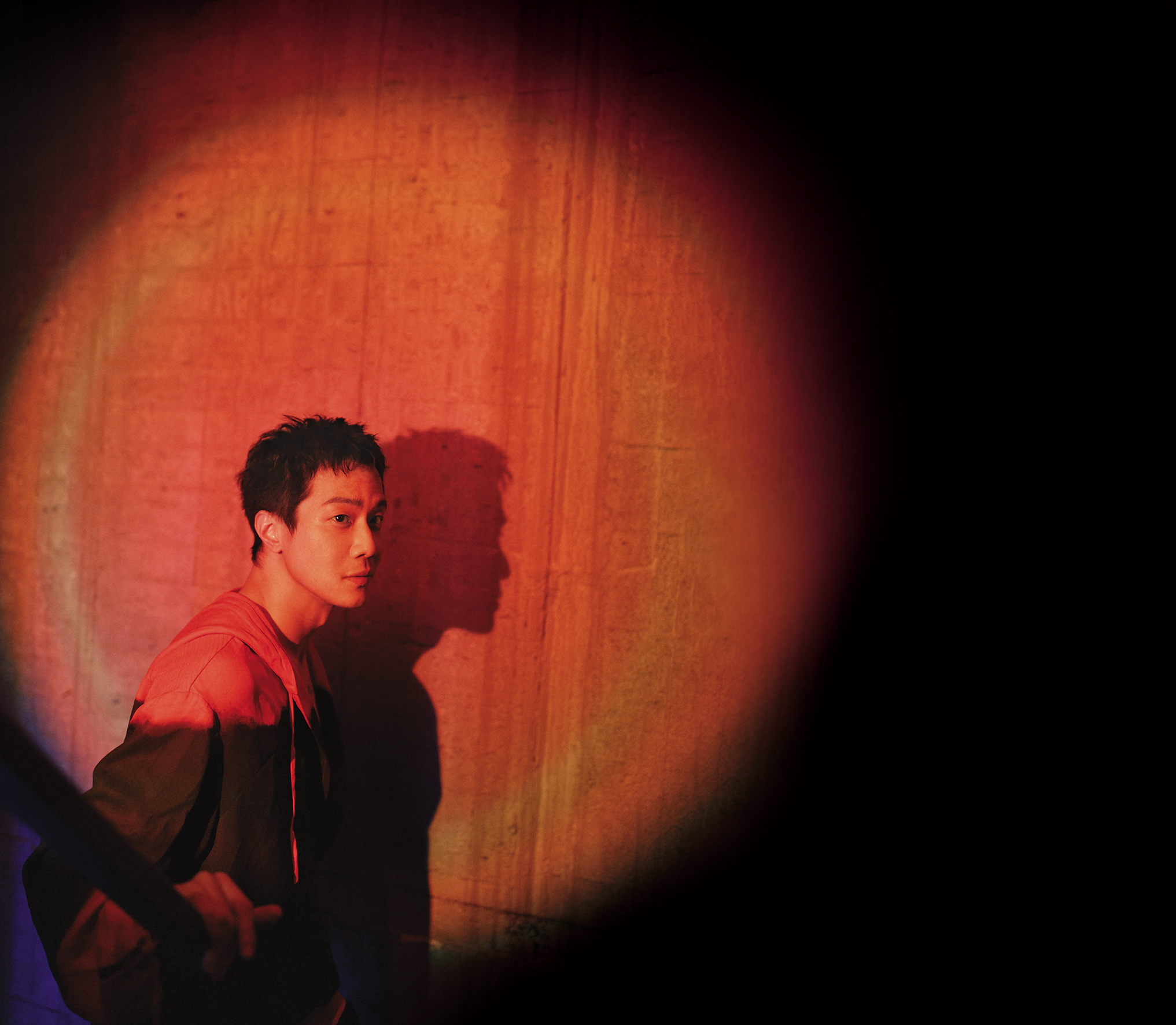 在鏡頭前，他是「做工的人」，但薛仕凌真心佩服的，是那些在鏡頭後「做工的人」。