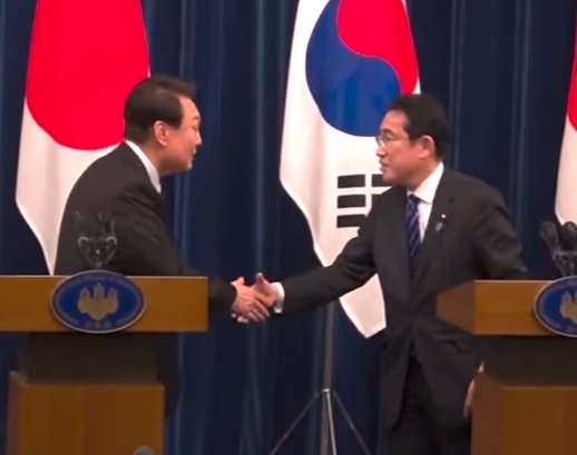 南韓總統尹錫悅本月16日訪日與日本首相岸田文雄會面，破冰長久以來雙方緊張關係。（翻攝岸田文雄臉書）