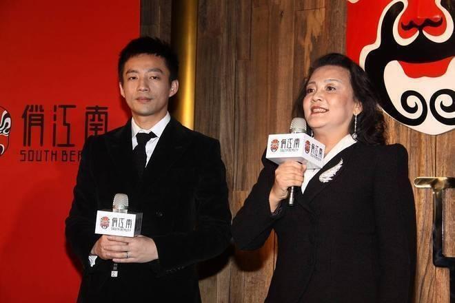 張蘭（右）日前表示自己85歲前一定要再嫁。（翻攝自微博）