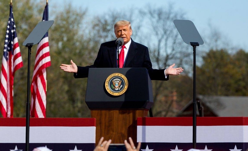 美國前總統川普被起訴,也讓他成為美國史上首位面臨刑事指控的前總統。(翻攝Donald Trump臉書)