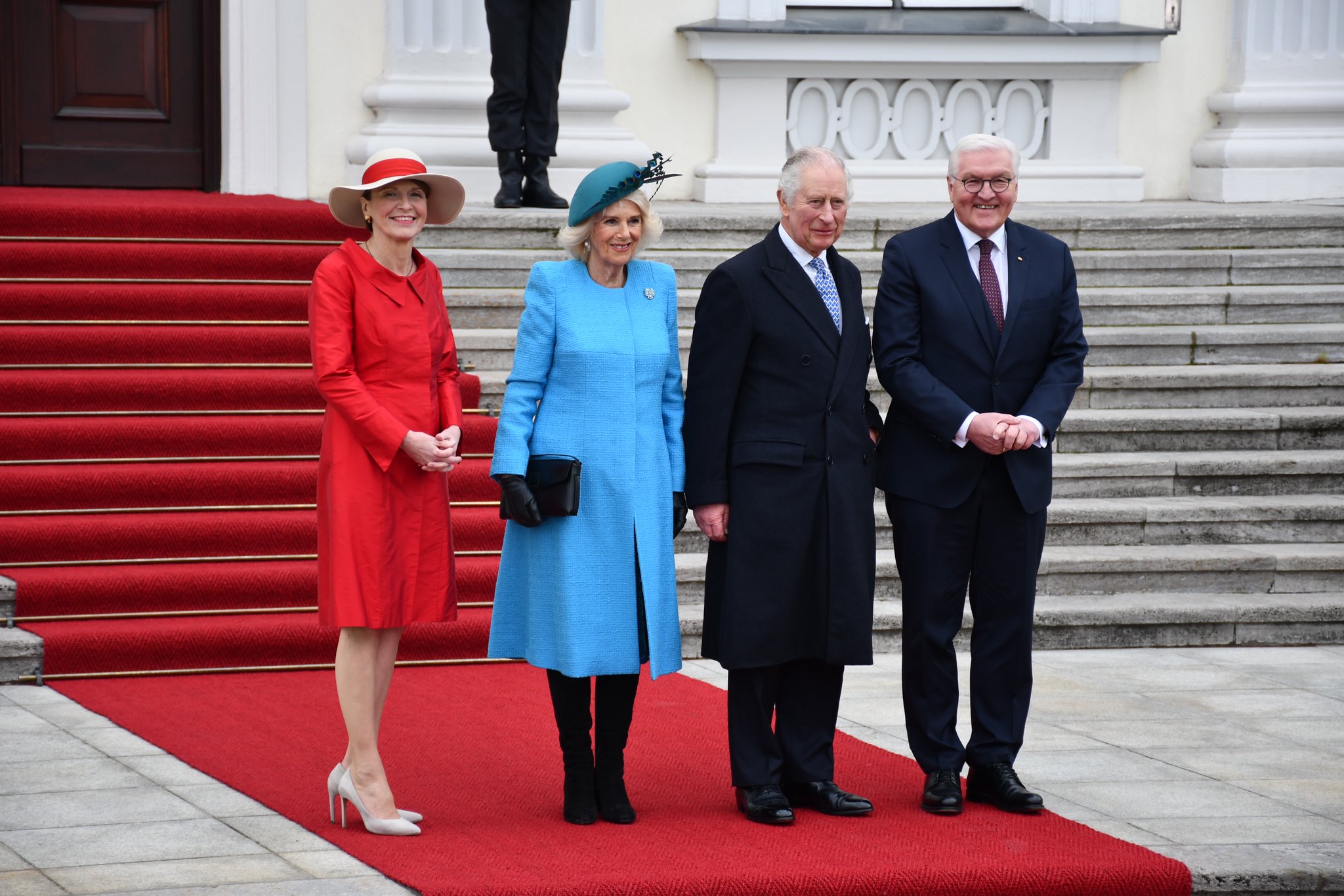 查爾斯三世與王后卡蜜拉目前正在德國進行國是訪問。(翻攝The Royal Family推特)