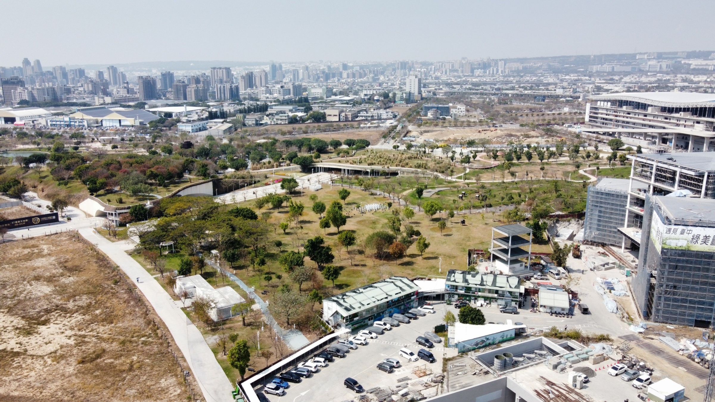 水湳經貿園區是台中市政府傾全力的發展重點,未來房價易漲難跌。