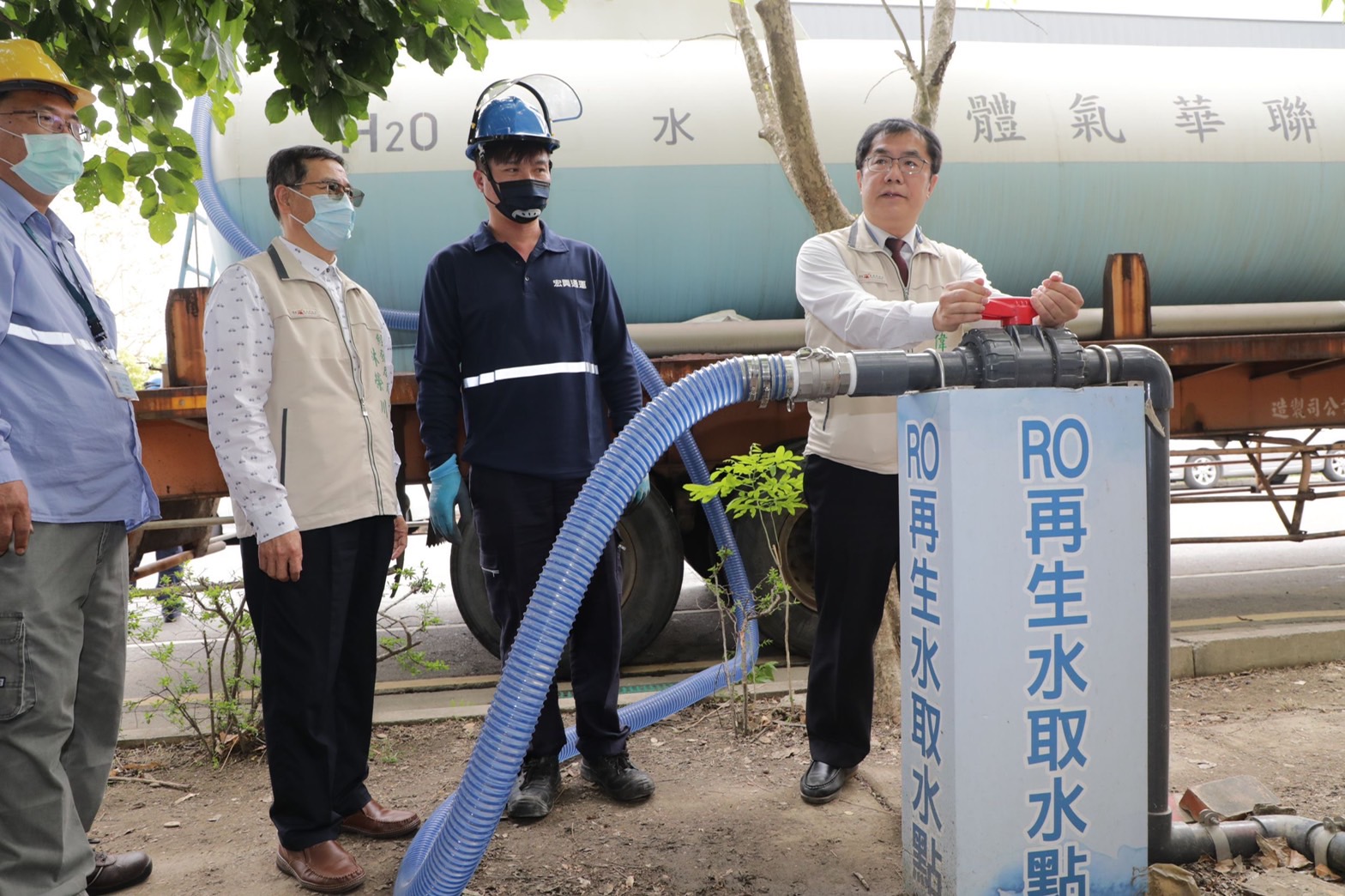 台南市長黃偉哲在六都施政百日好感度領先。（台南市政府提供）