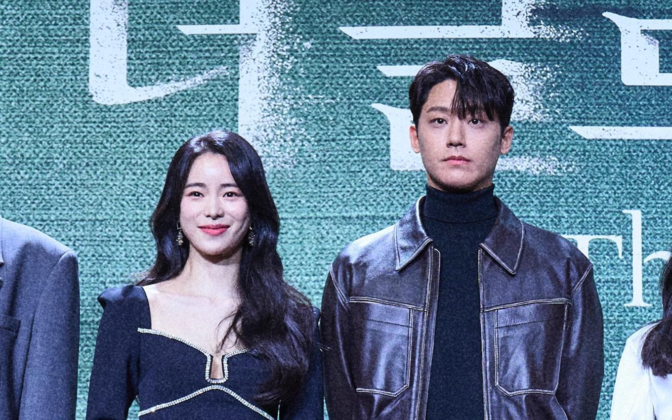 李到晛與林智妍傳熱戀，女方承認啦。（Netflix提供）