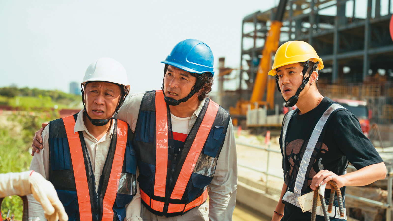 游安順（左起）、李銘順與薛仕凌回到影集的11年前，揭開「噗嚨共三人組」初識的經過。（大慕影藝、華映提供）